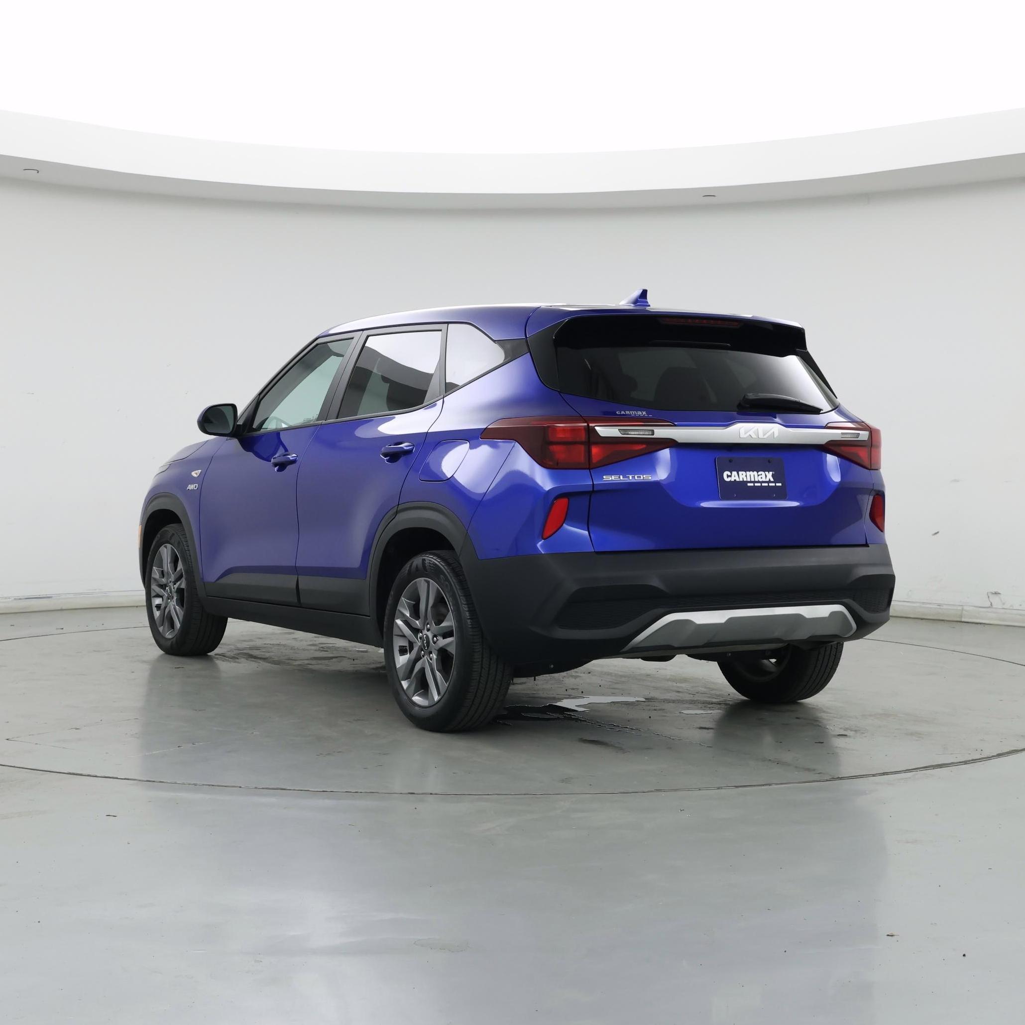 Thumbnail: 2023 Kia Seltos - 2