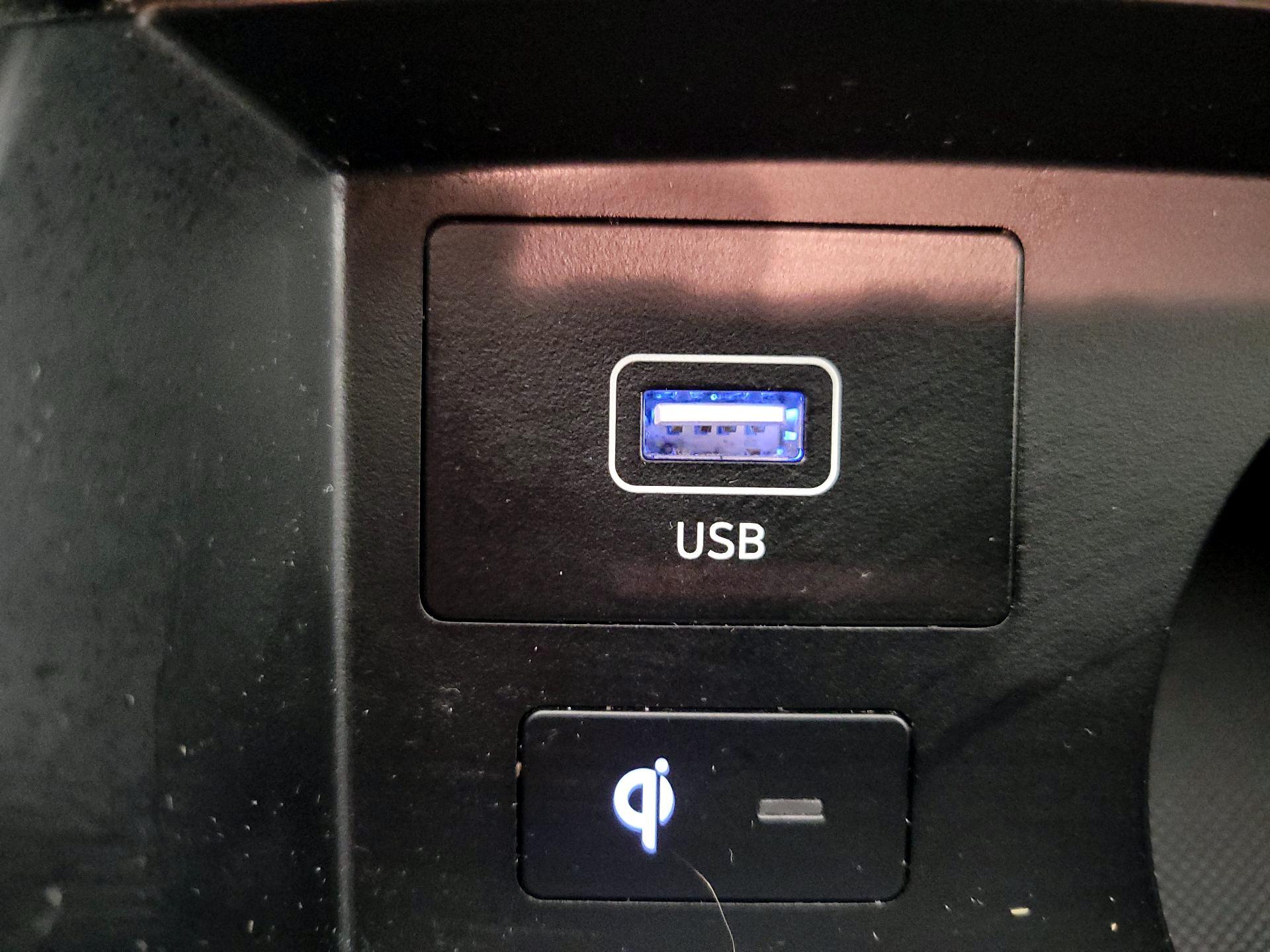 Thumbnail: 2023 Hyundai Santa Fe - 19