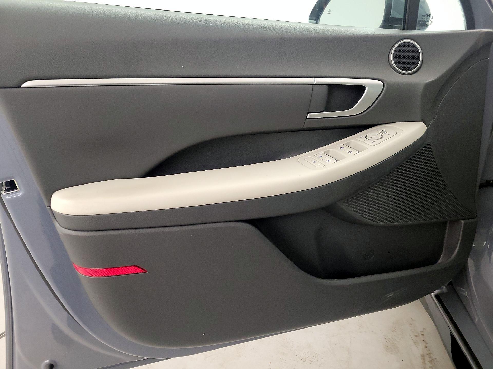 Thumbnail: 2024 Hyundai Sonata - 12