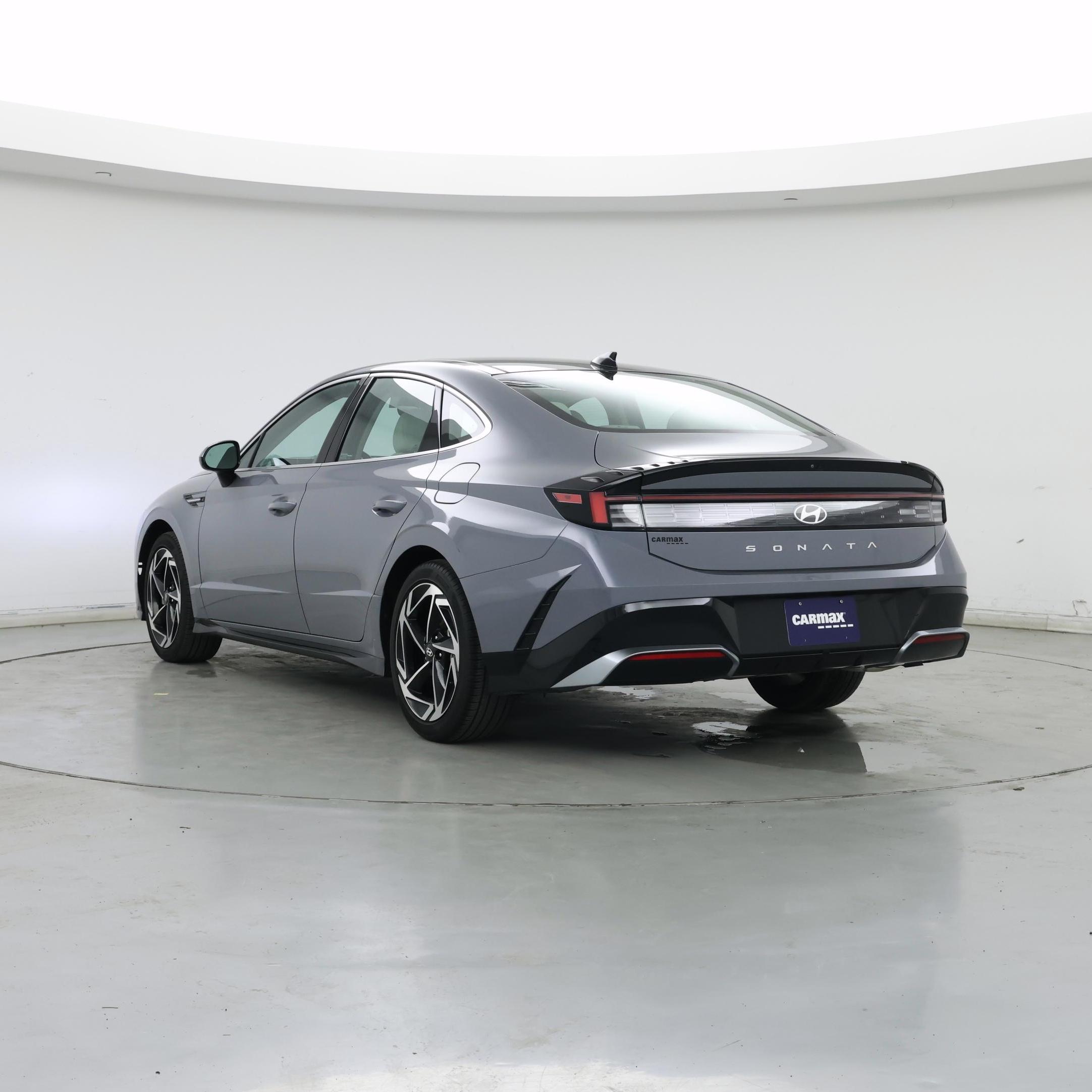 Thumbnail: 2024 Hyundai Sonata - 2