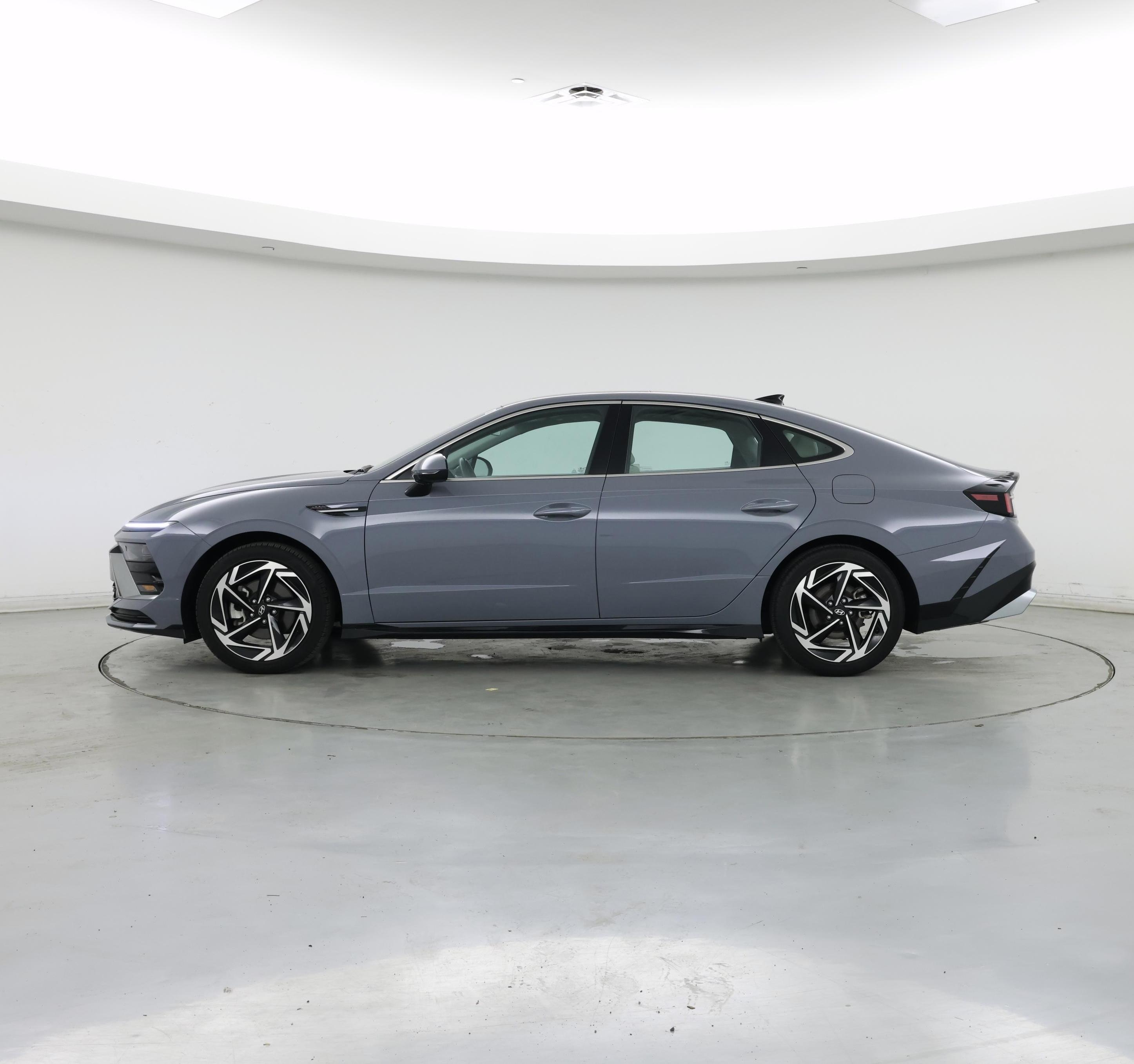 Thumbnail: 2024 Hyundai Sonata - 3