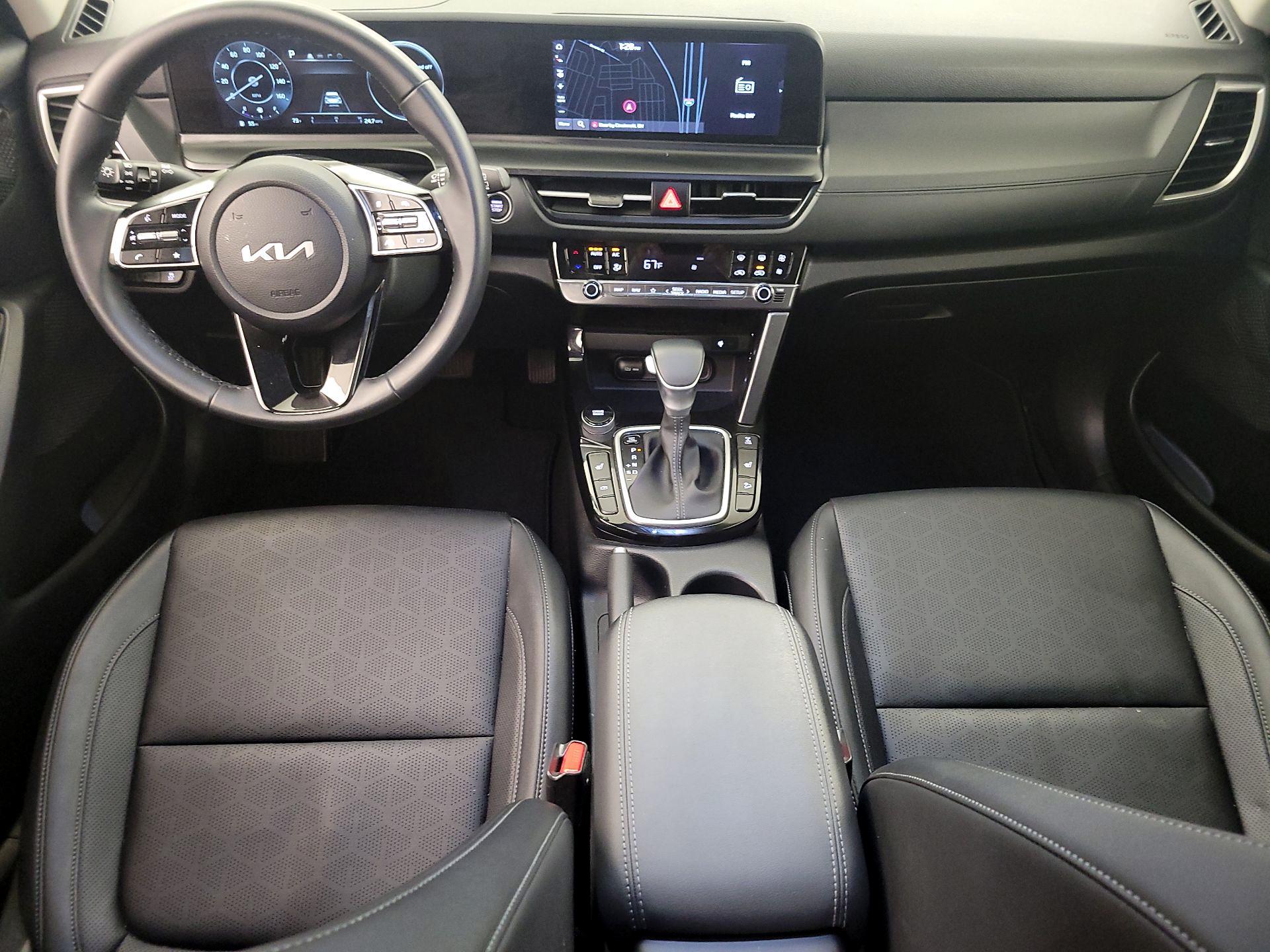 Thumbnail: 2024 Kia Seltos - 9