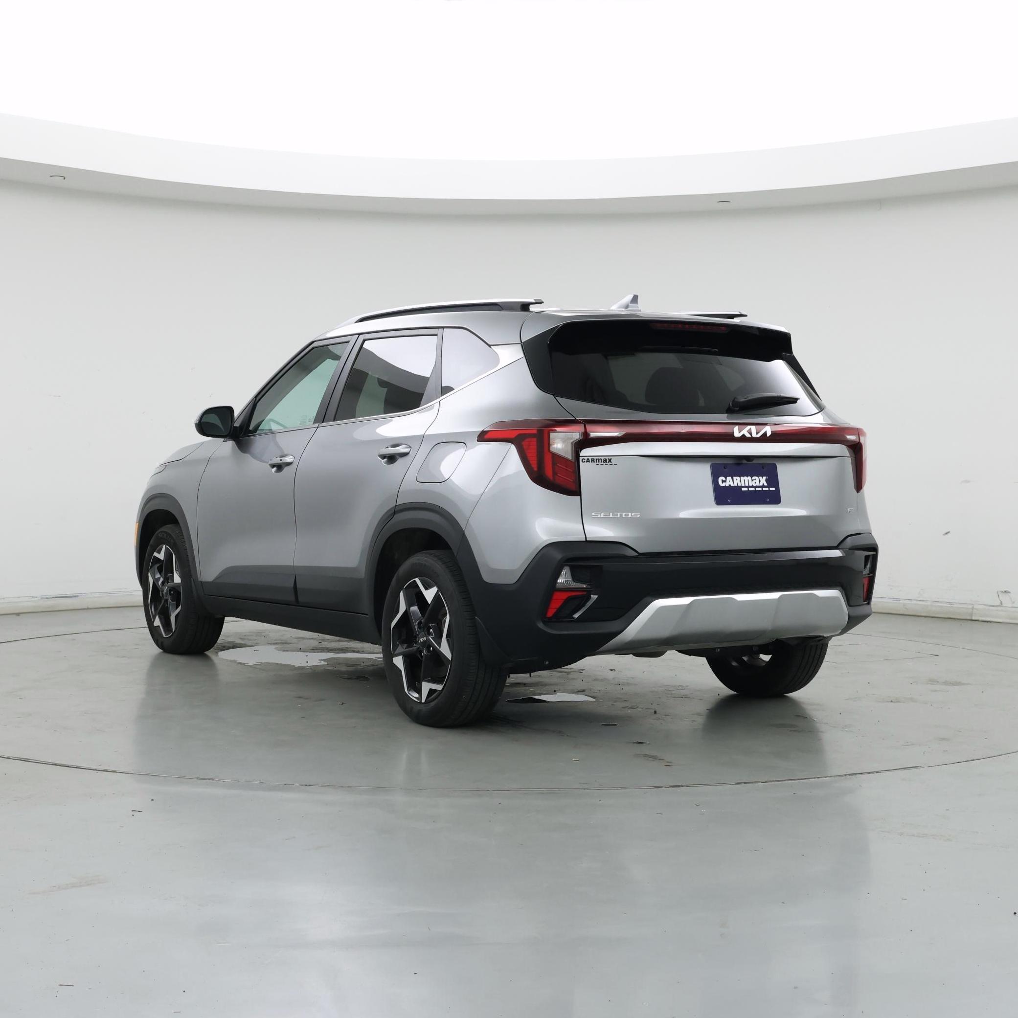 Thumbnail: 2024 Kia Seltos - 2