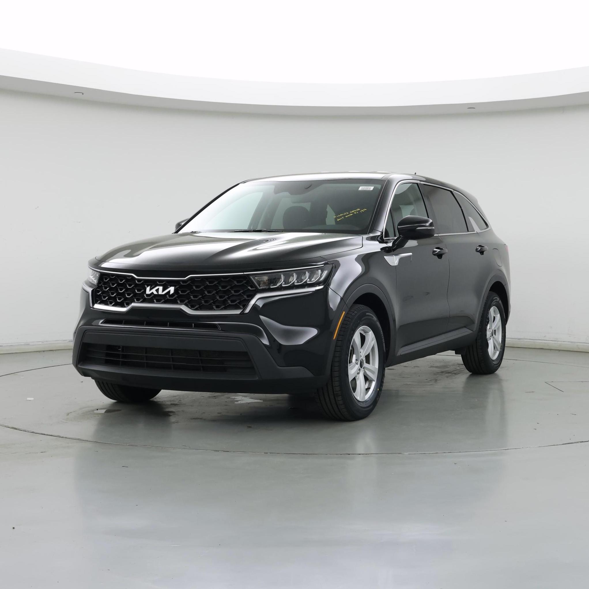Thumbnail: 2023 Kia Sorento - 4