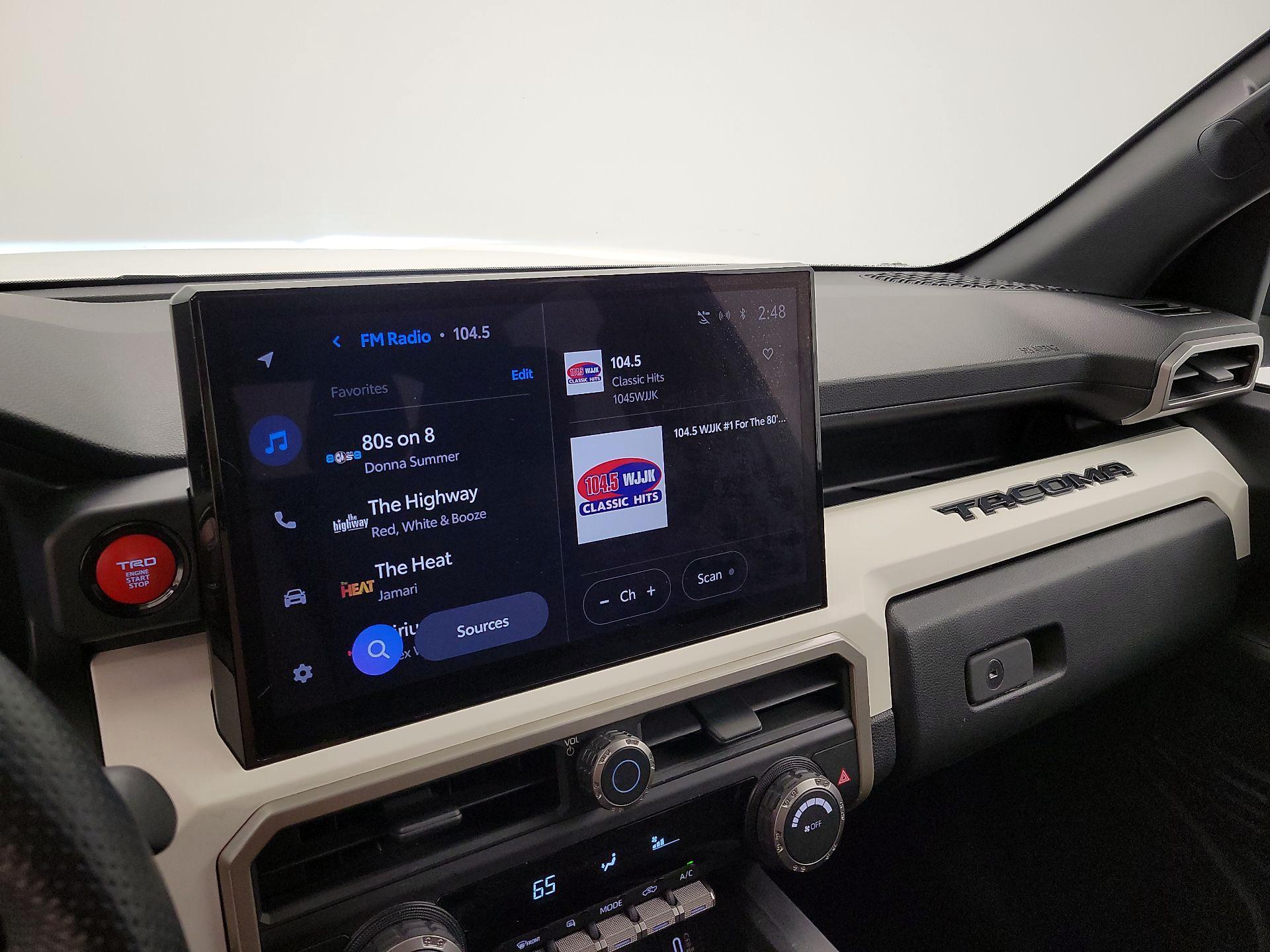 Thumbnail: 2024 Toyota Tacoma - 15