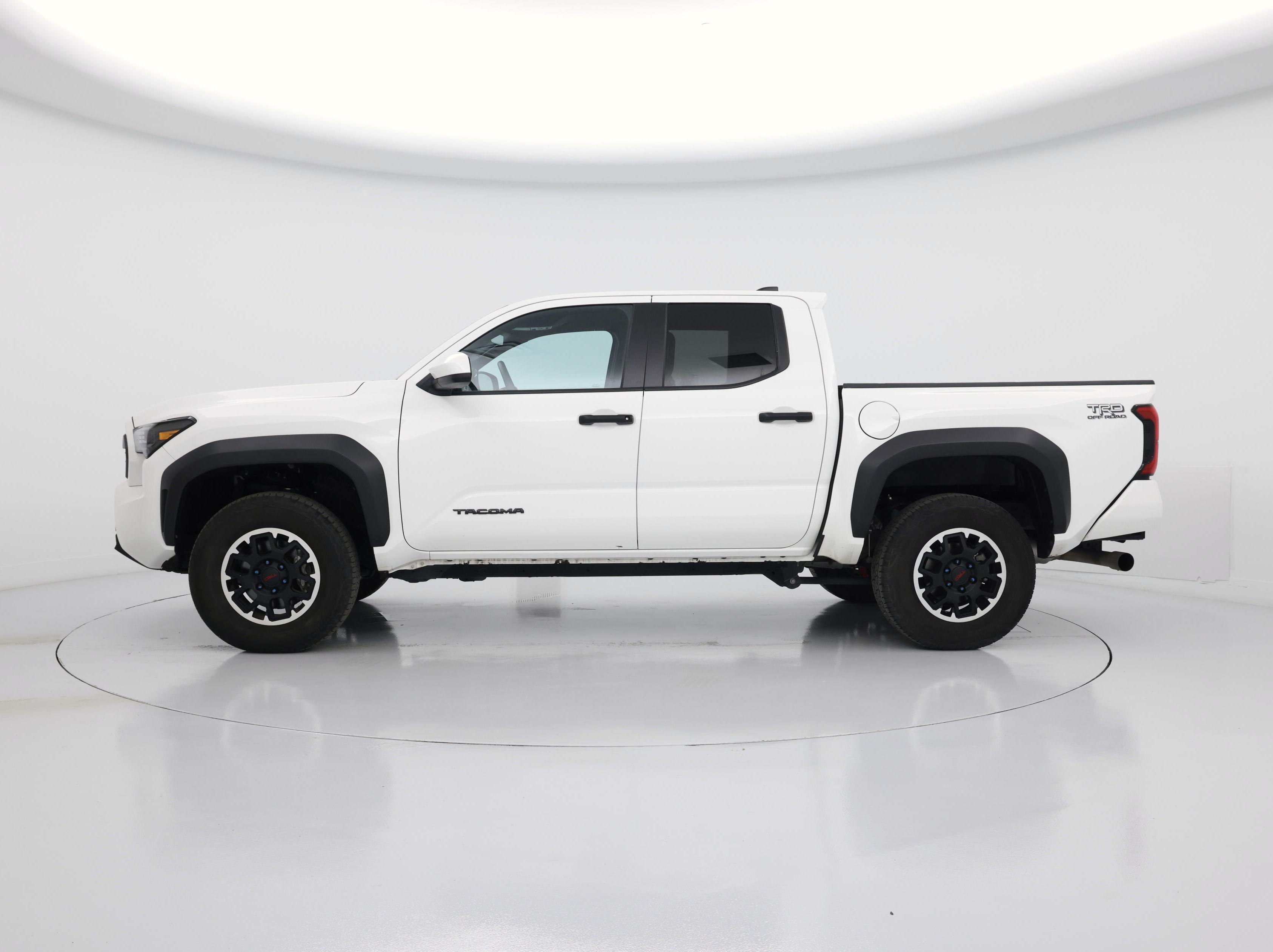 Thumbnail: 2024 Toyota Tacoma - 3
