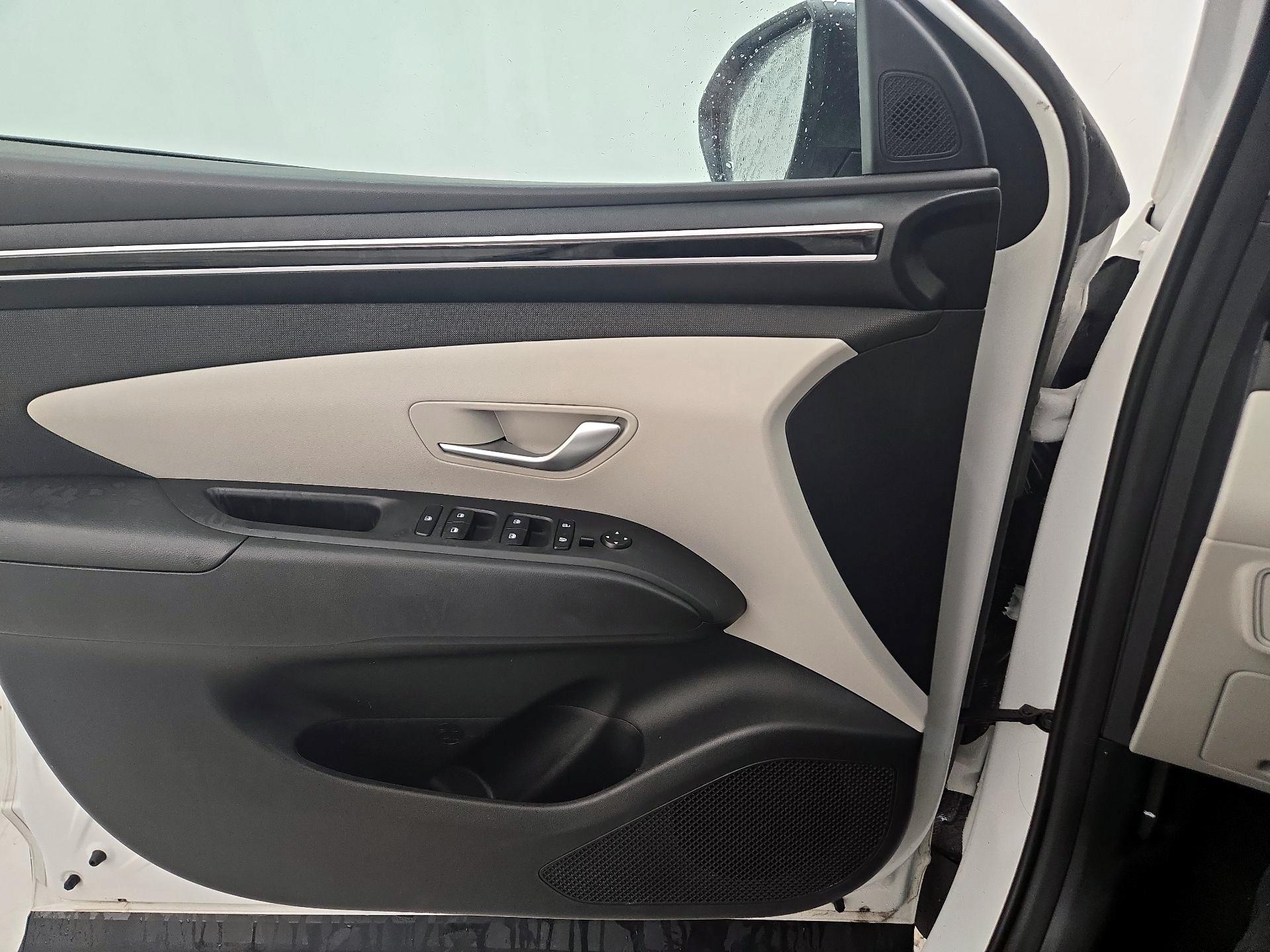 Thumbnail: 2023 Hyundai Tucson - 12