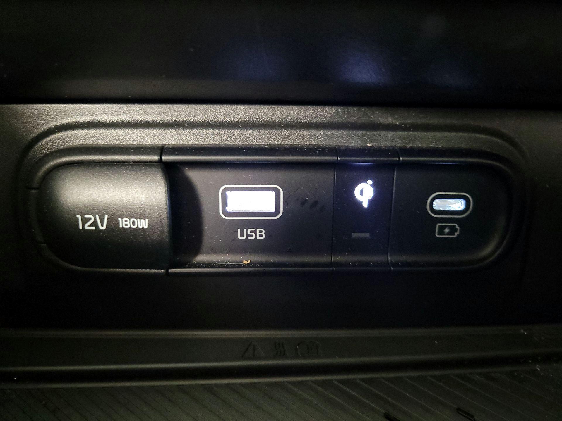 Thumbnail: 2023 Kia Sportage - 19