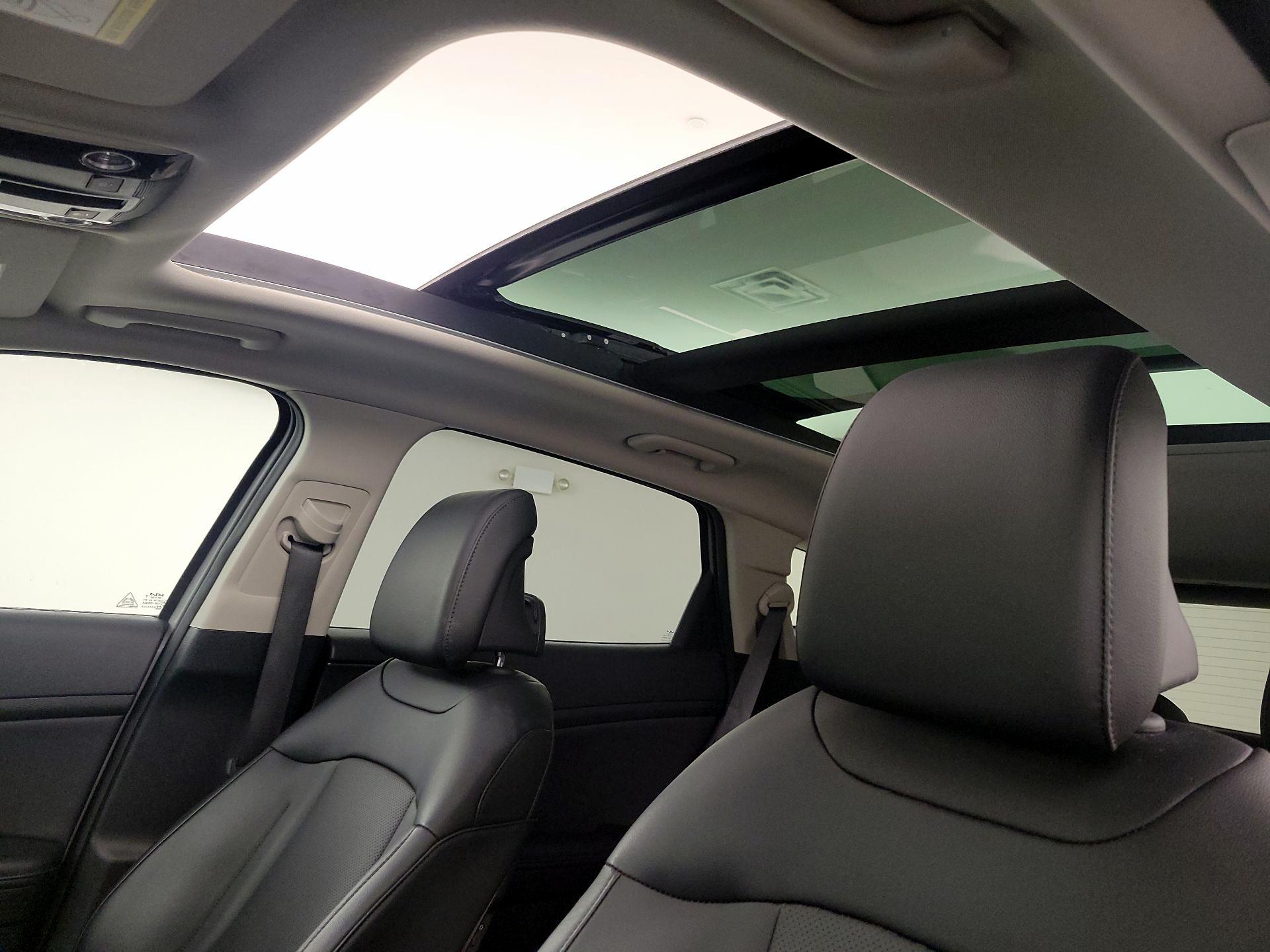 Thumbnail: 2023 Kia Sportage - 20