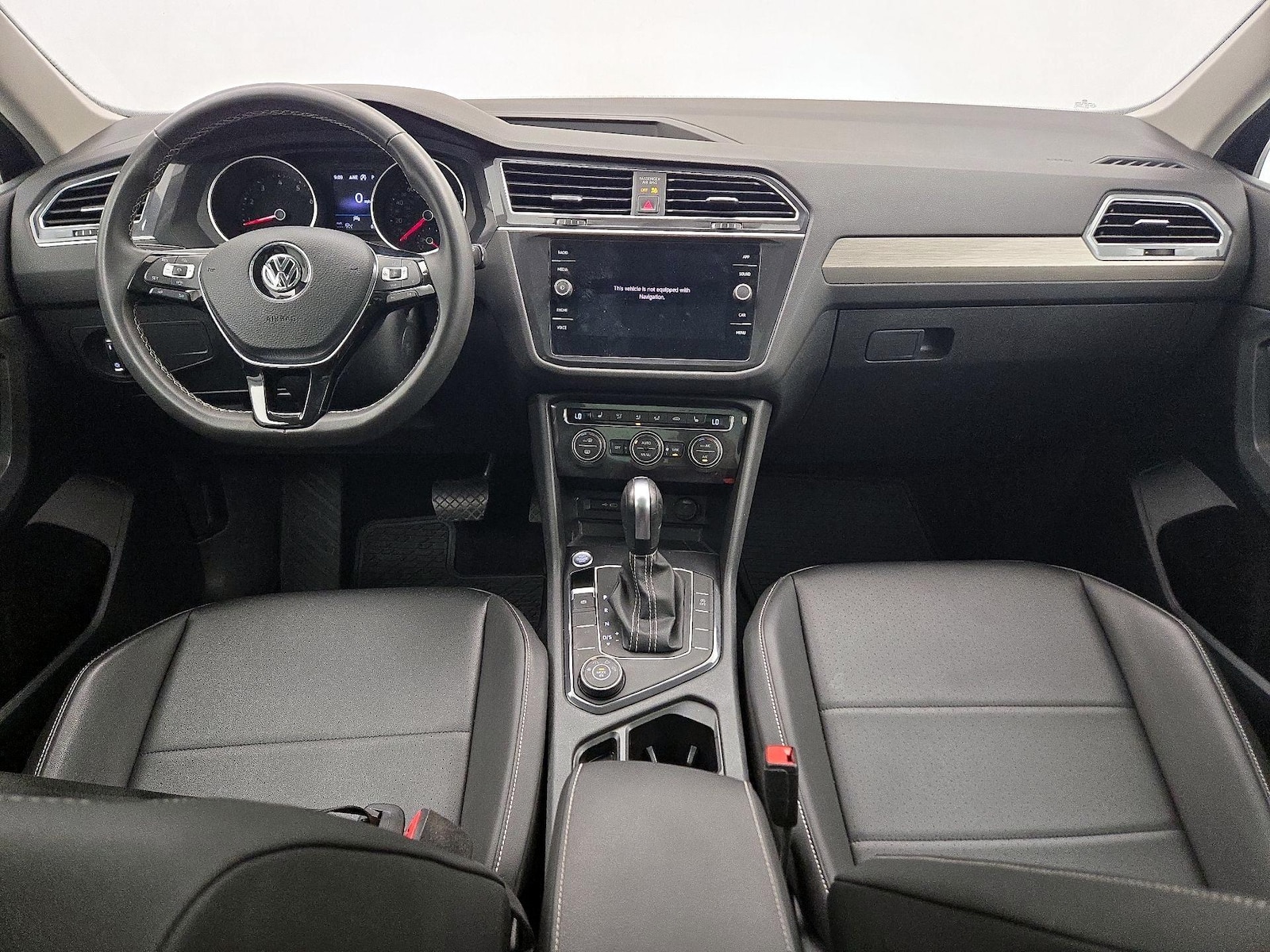 2021 Volkswagen Tiguan SE - Photo 10