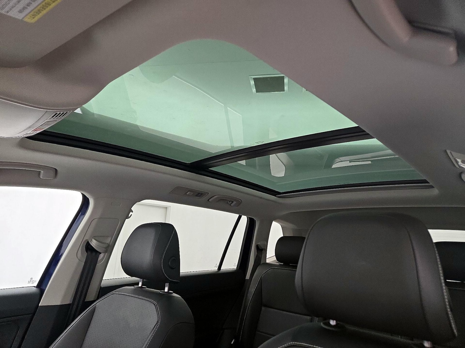 2021 Volkswagen Tiguan SE - Photo 20