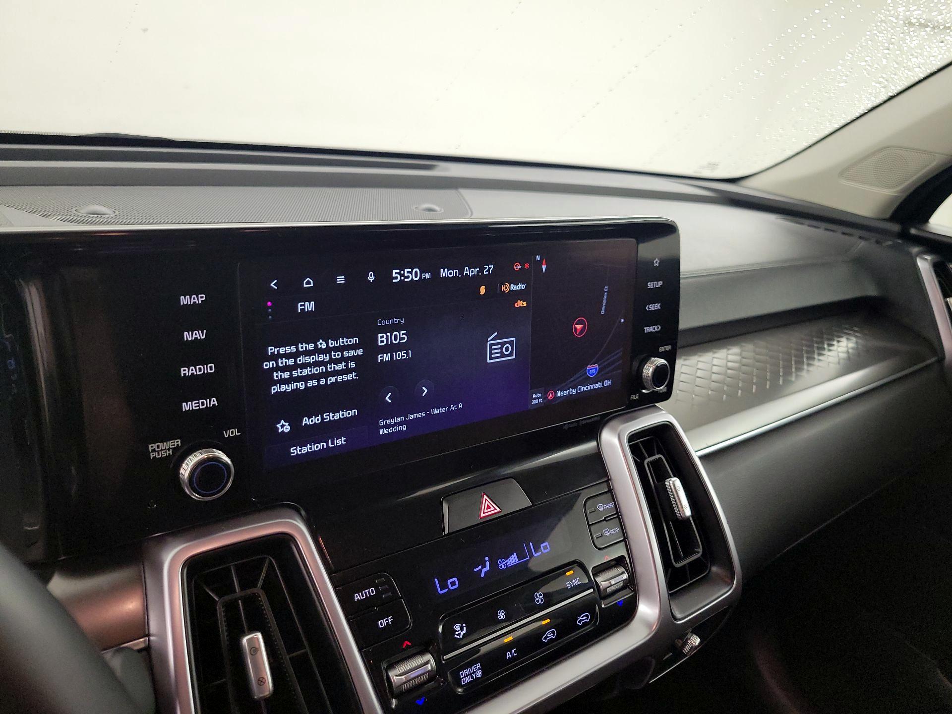 Thumbnail: 2023 Kia Sorento - 16