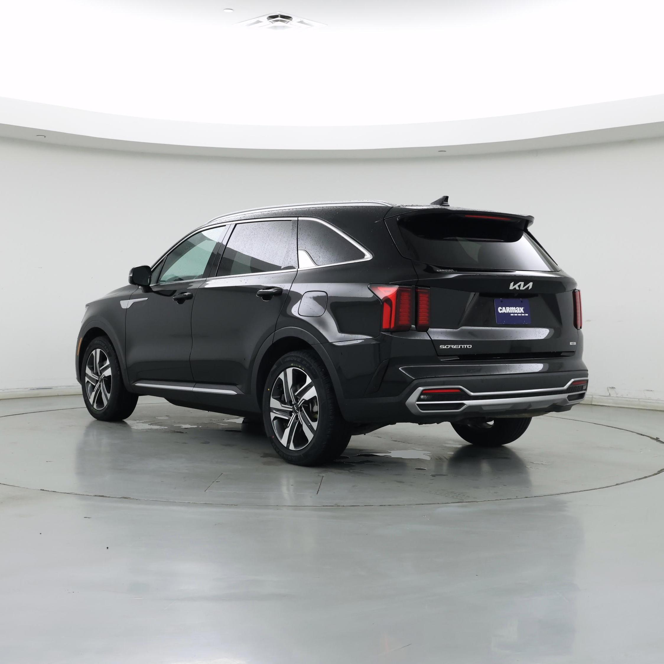 Thumbnail: 2023 Kia Sorento - 2