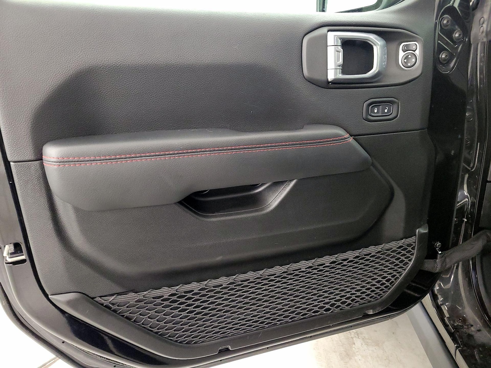 2022 Jeep Wrangler Unlimited Rubicon - Photo 13