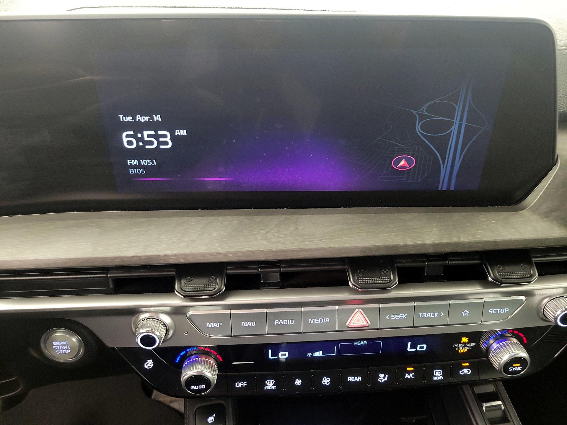 Thumbnail: 2023 Kia Telluride - 16