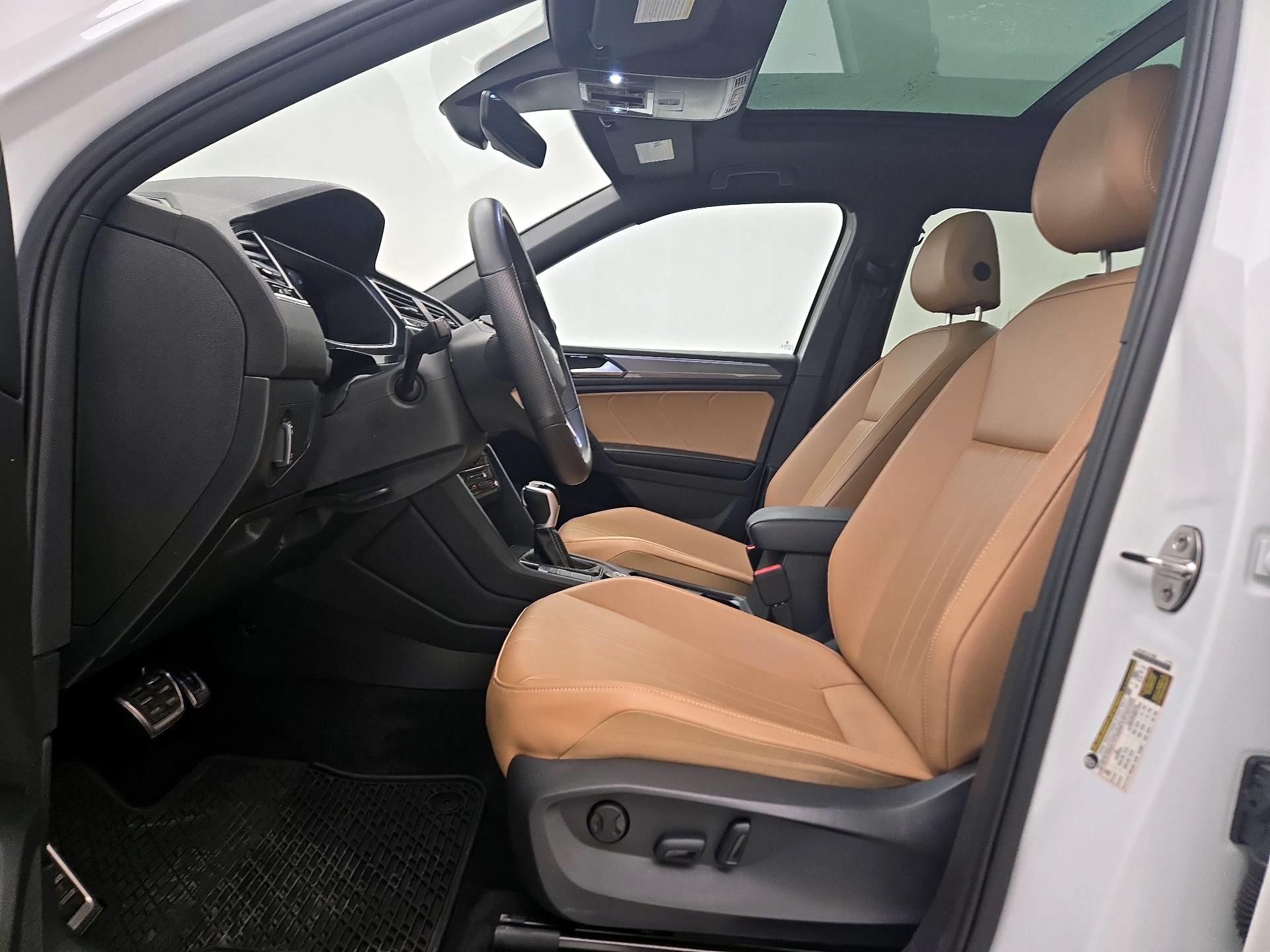 Thumbnail: 2024 Volkswagen Tiguan - 11