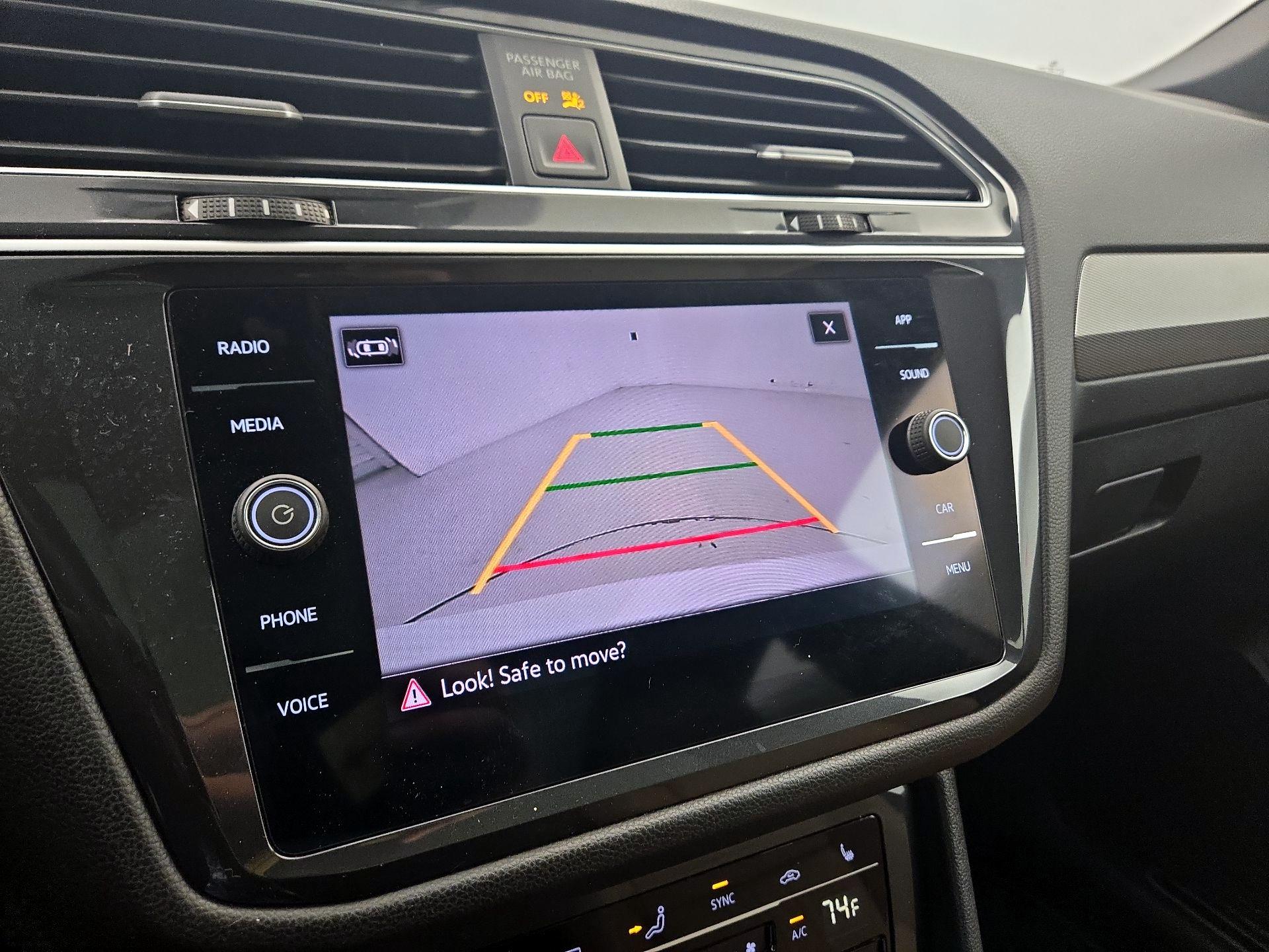 Thumbnail: 2024 Volkswagen Tiguan - 14