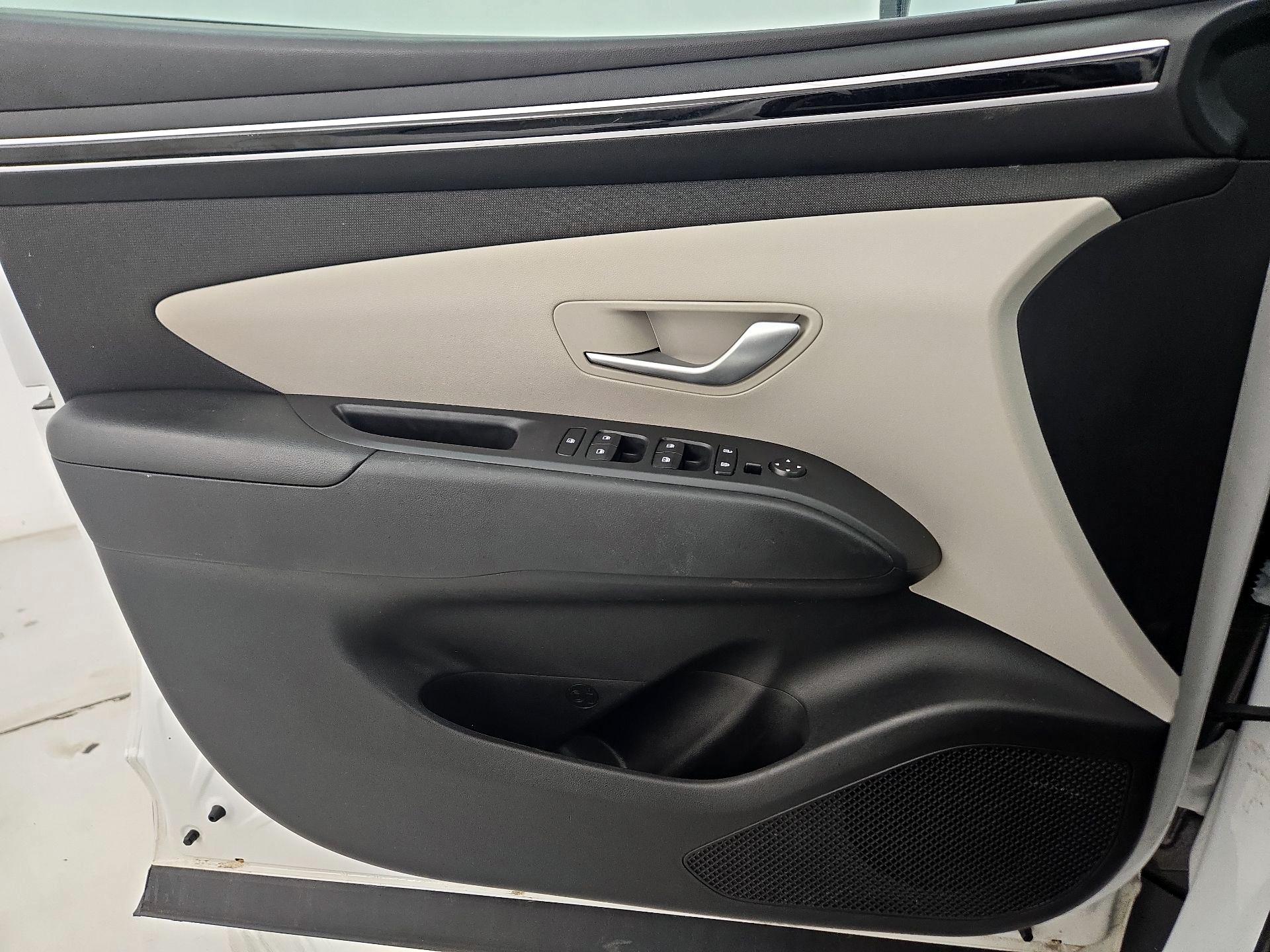 Thumbnail: 2023 Hyundai Tucson - 12