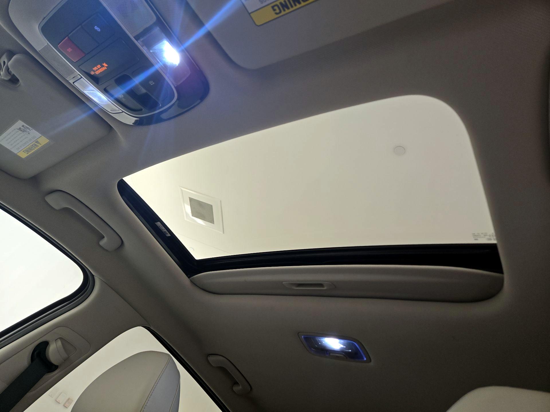 Thumbnail: 2023 Hyundai Tucson - 19