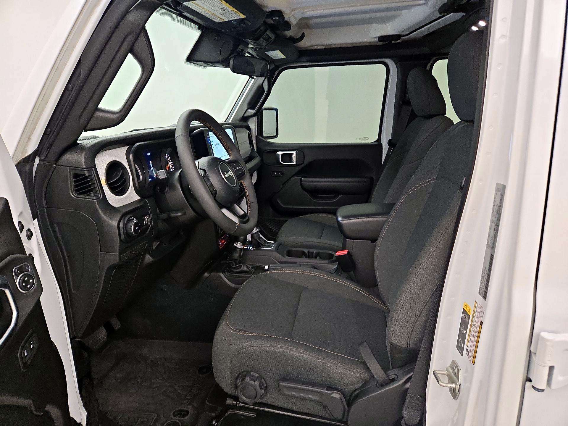 Thumbnail: 2024 Jeep Wrangler - 11