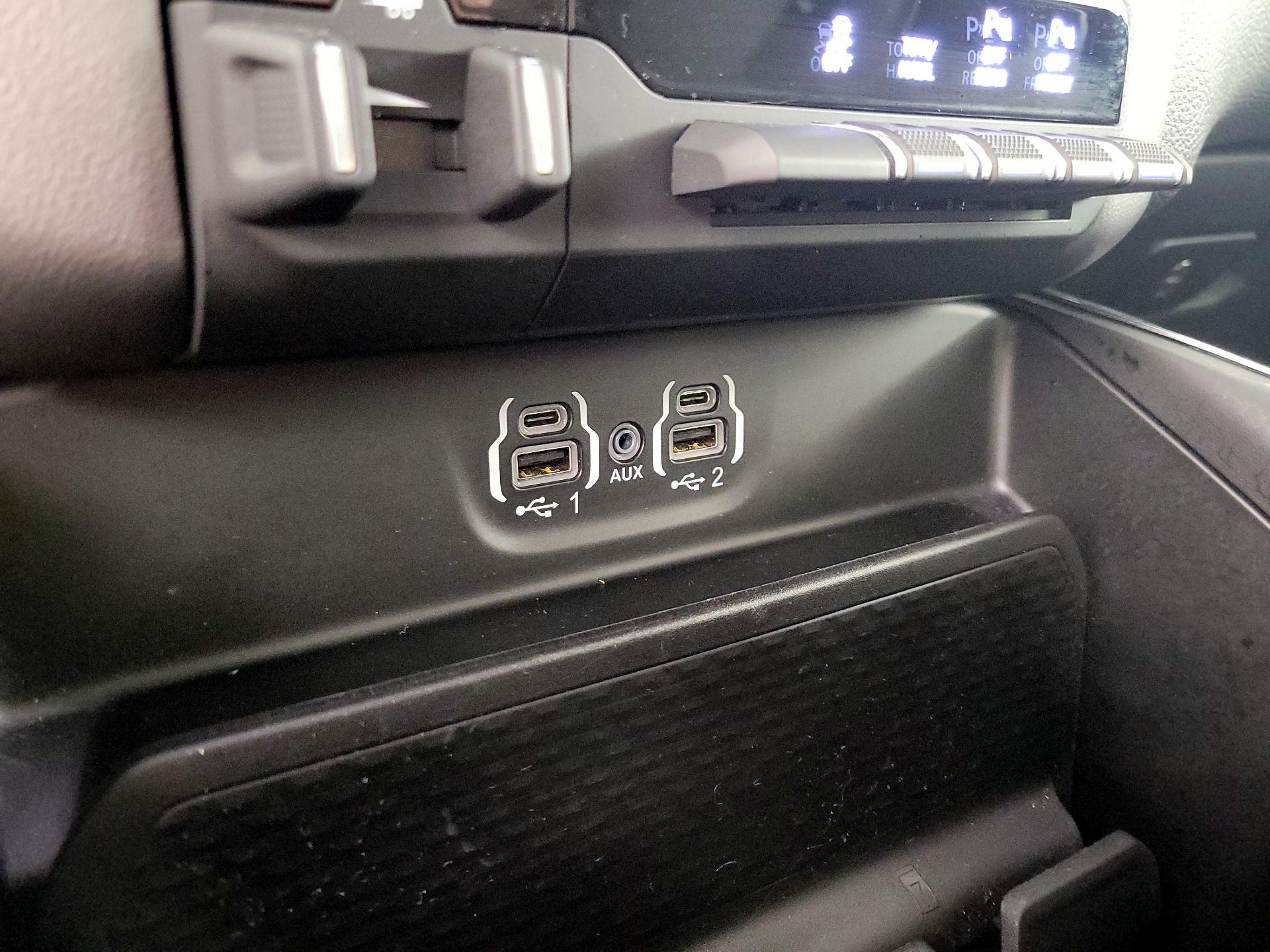 Thumbnail: 2022 RAM 1500 - 19