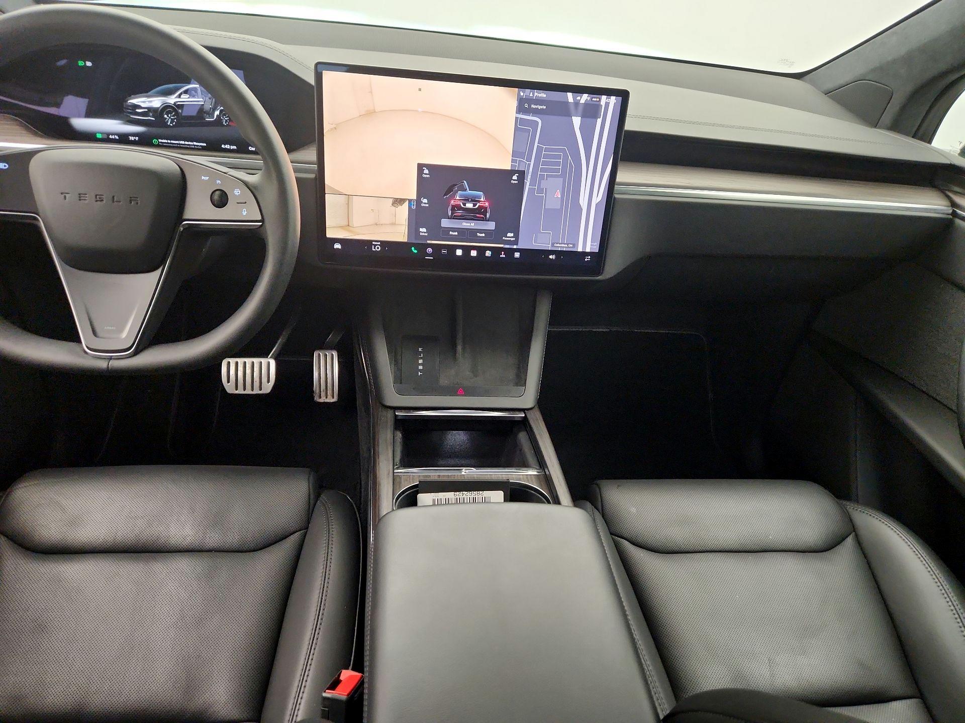 Thumbnail: 2023 Tesla Model X - 9