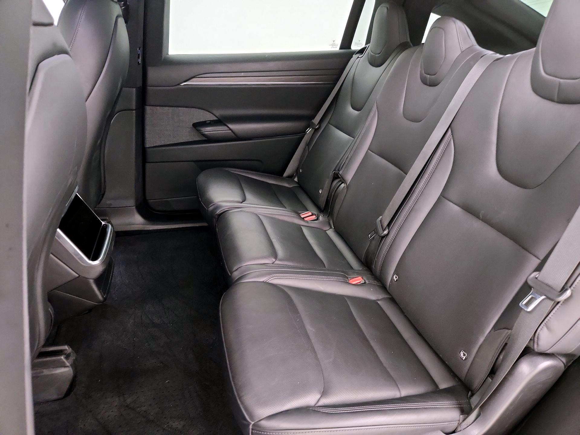 Thumbnail: 2023 Tesla Model X - 20