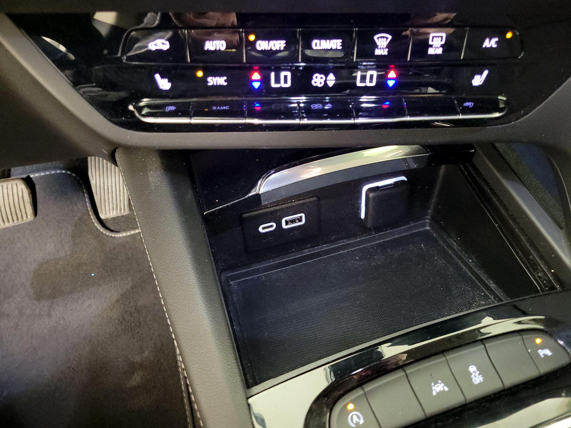 Thumbnail: 2023 Buick Envision - 17