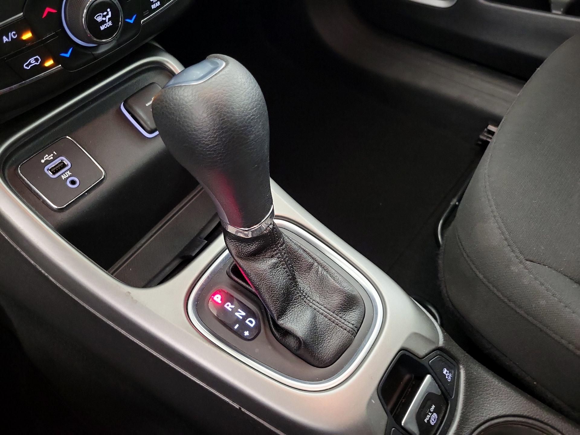Thumbnail: 2021 Jeep Compass - 17