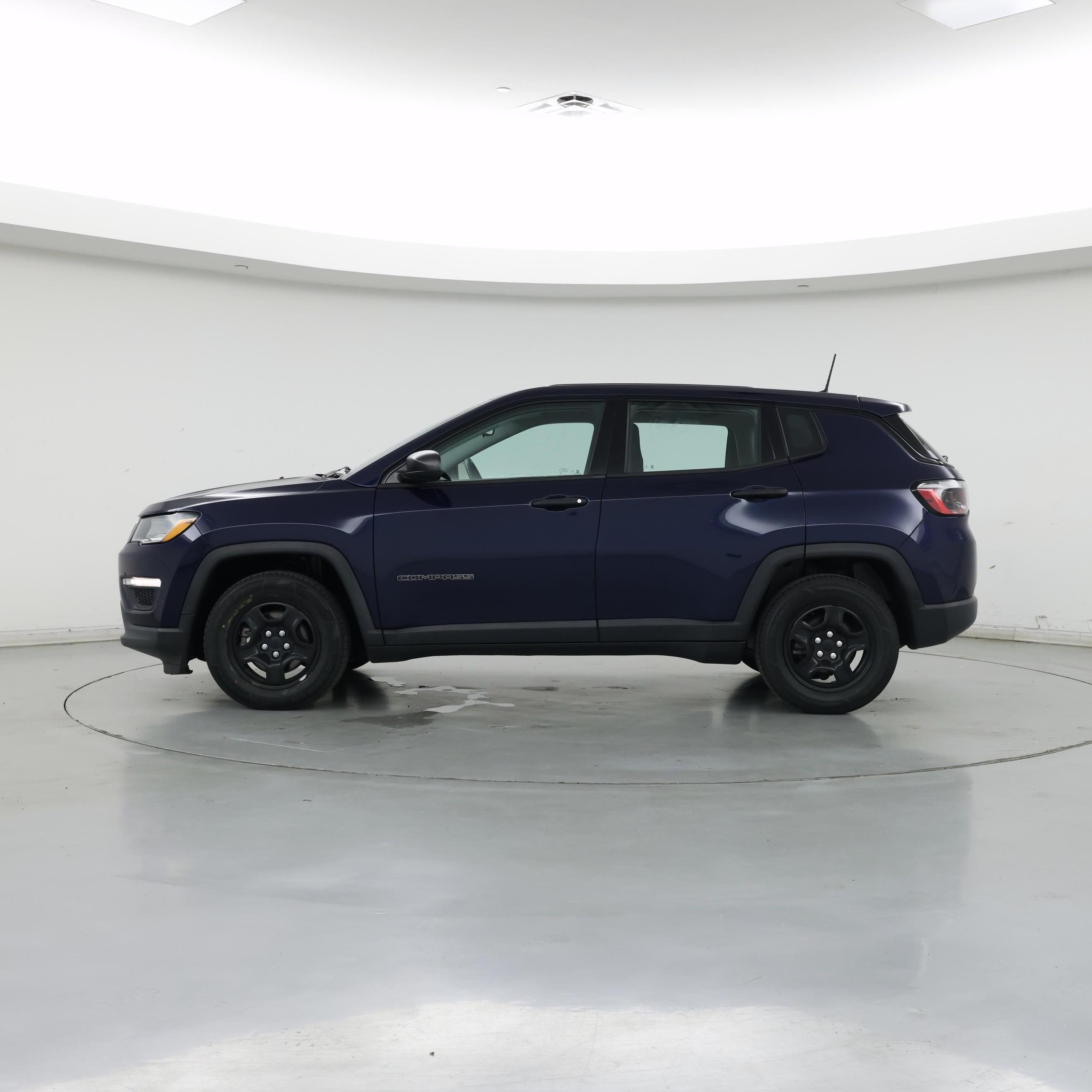 Thumbnail: 2021 Jeep Compass - 3