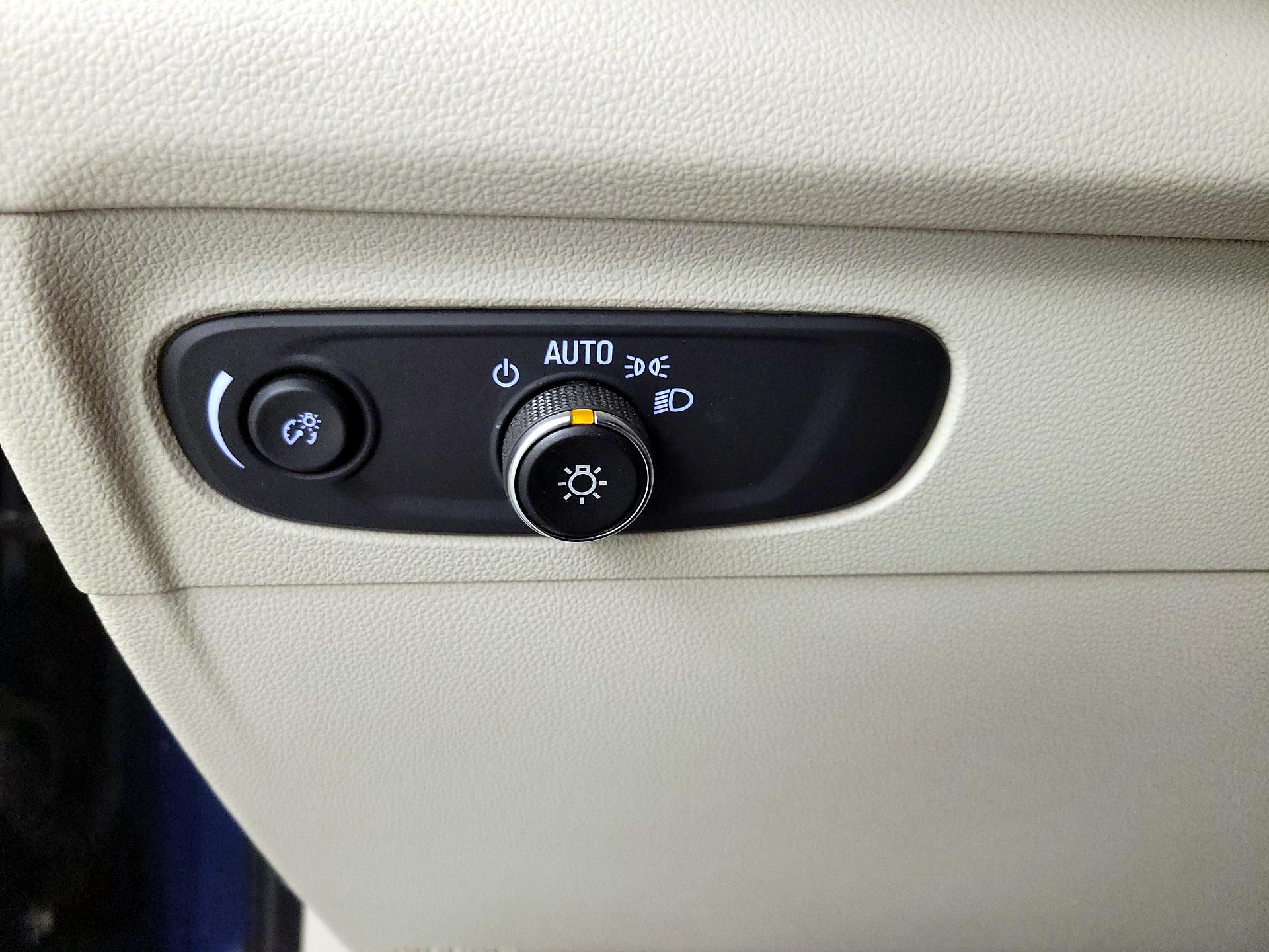 Thumbnail: 2023 Buick Envision - 13