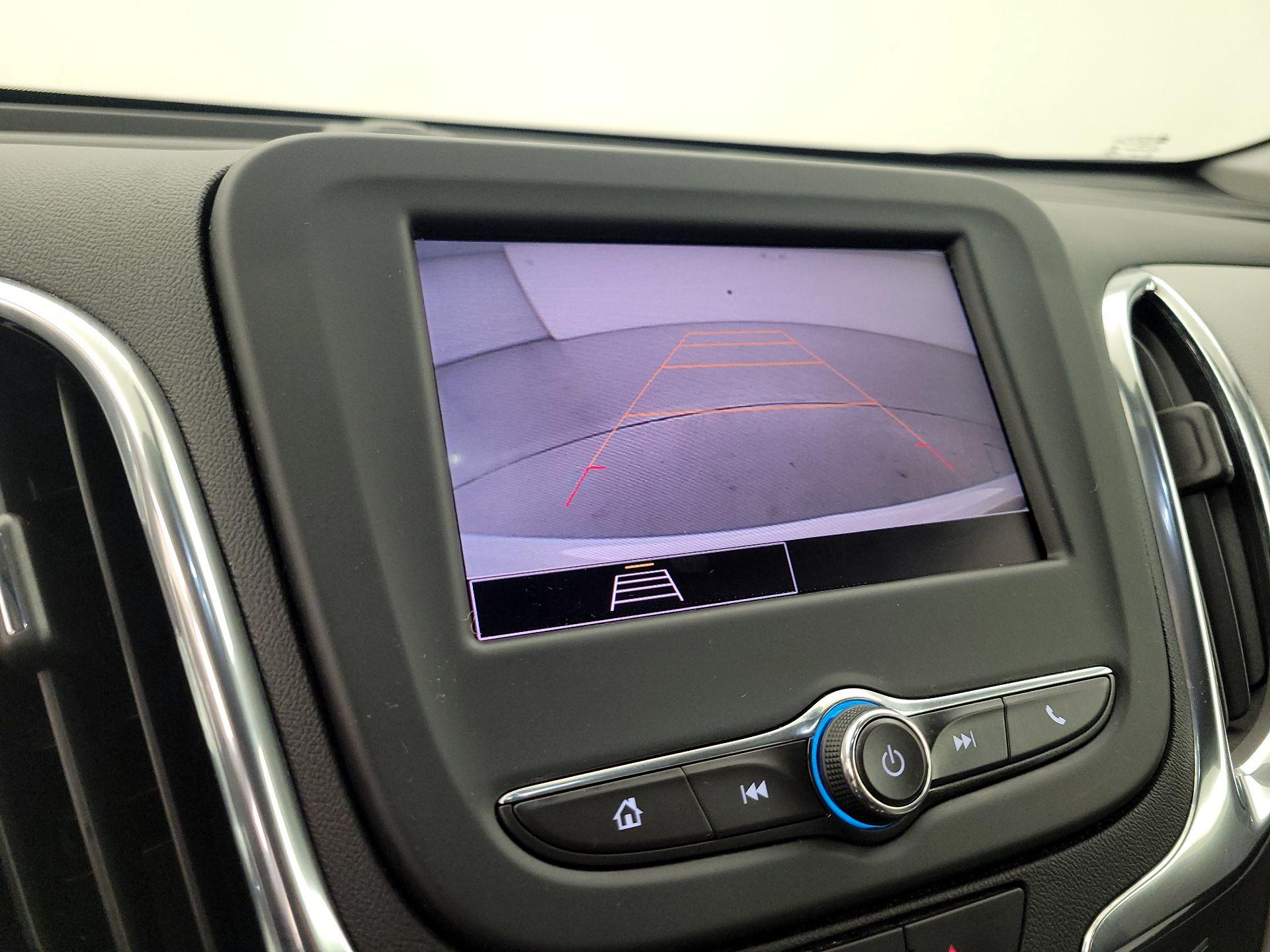 Thumbnail: 2022 Chevrolet Equinox - 14