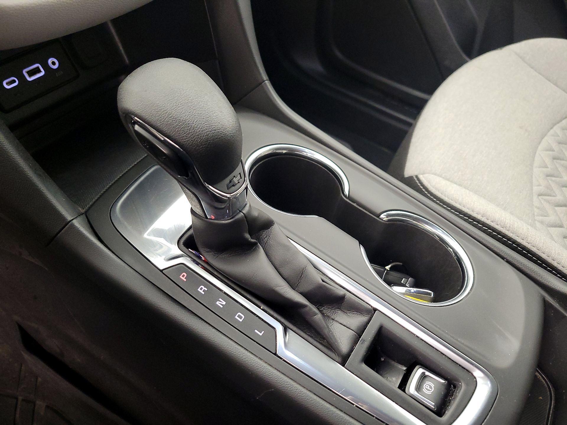 Thumbnail: 2022 Chevrolet Equinox - 17