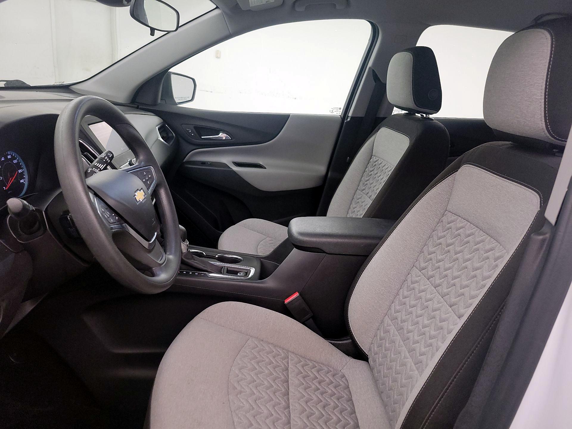 Thumbnail: 2022 Chevrolet Equinox - 11