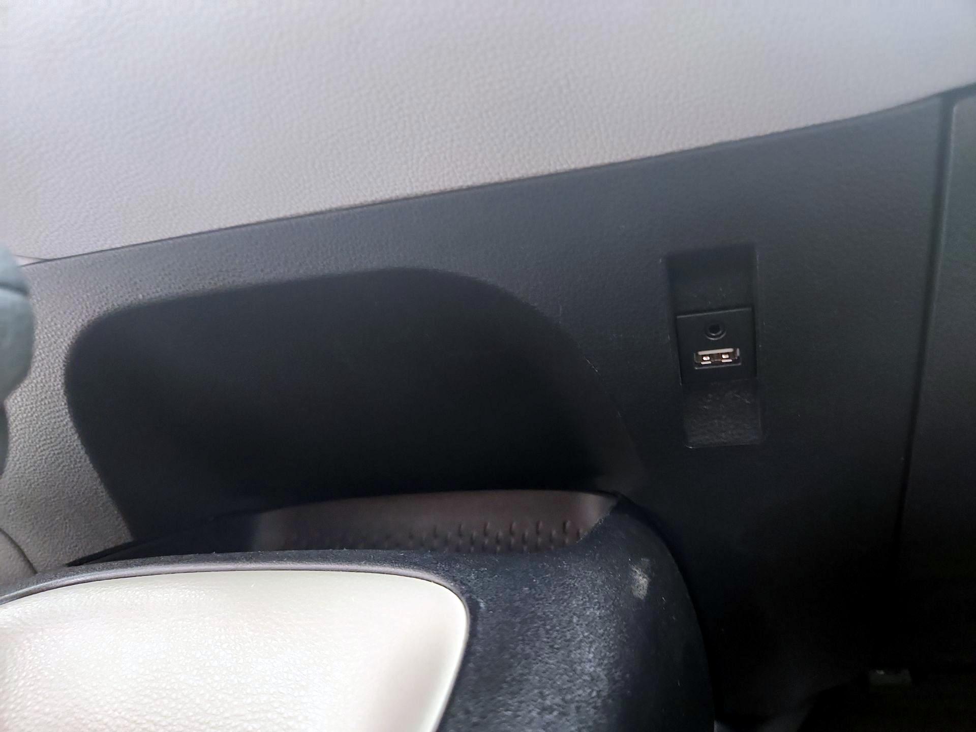 Thumbnail: 2020 Toyota Corolla - 18