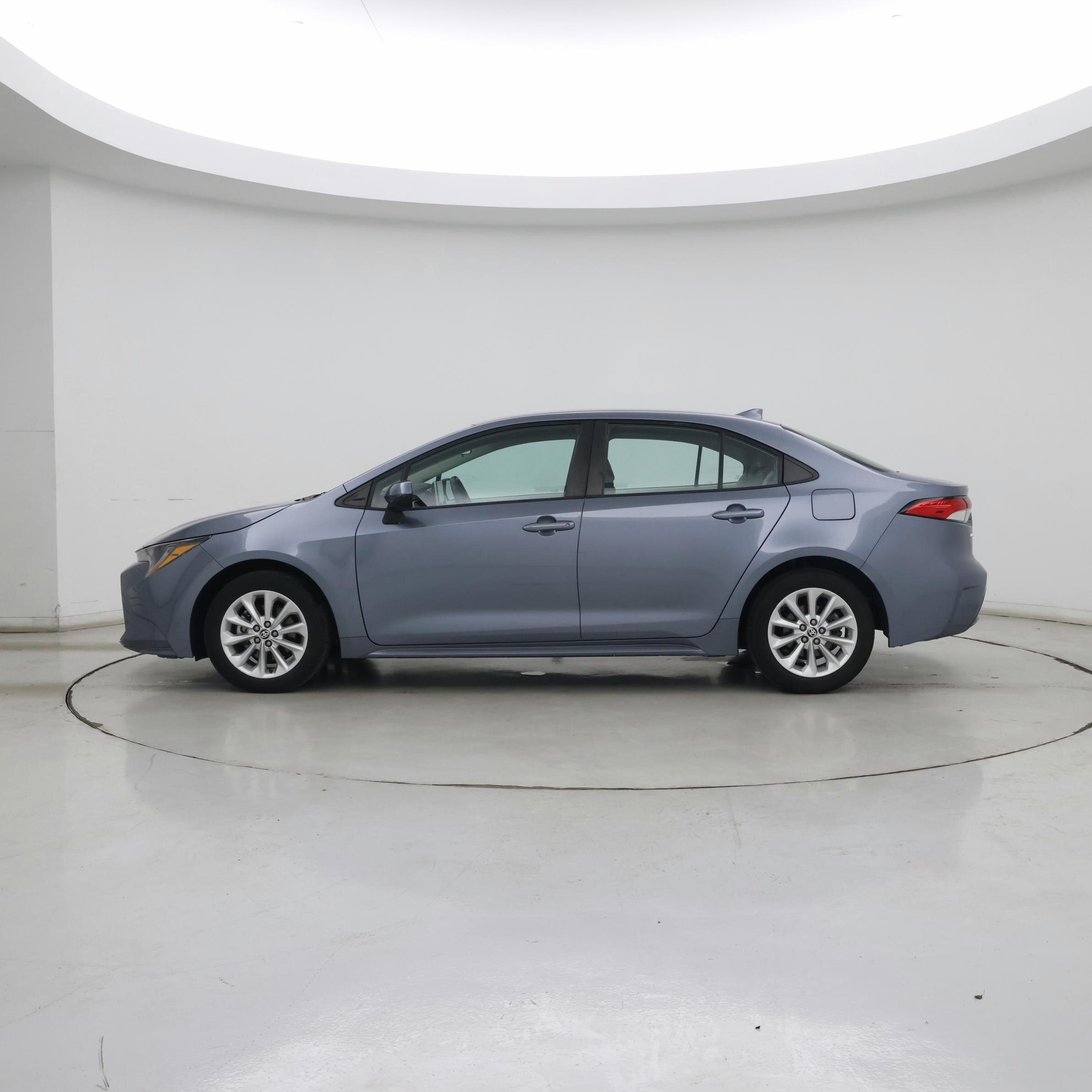 Thumbnail: 2020 Toyota Corolla - 3