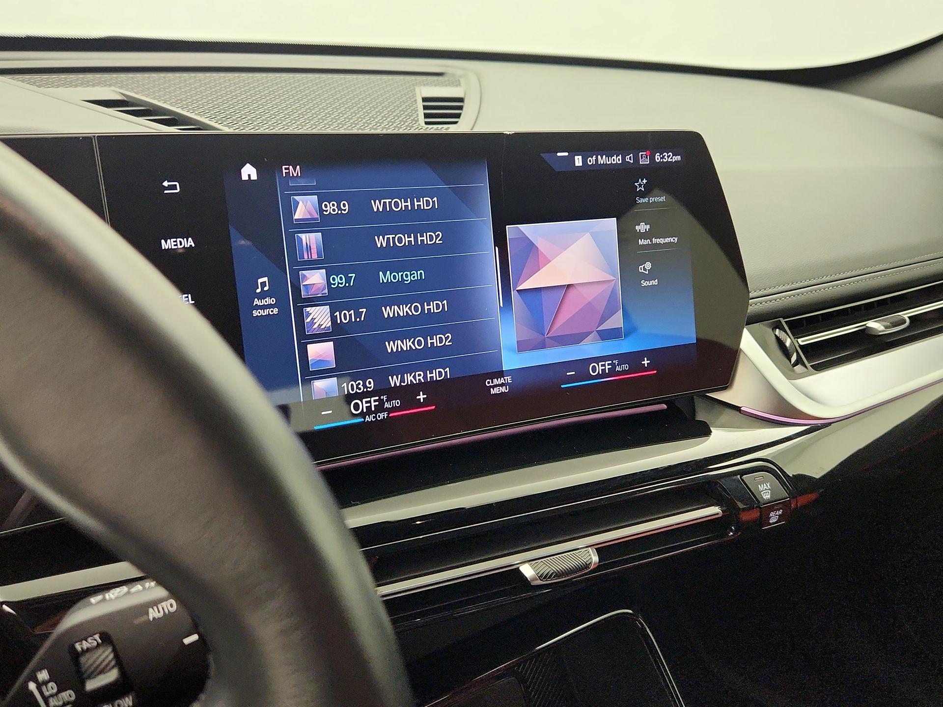 Thumbnail: 2023 BMW X1 - 16