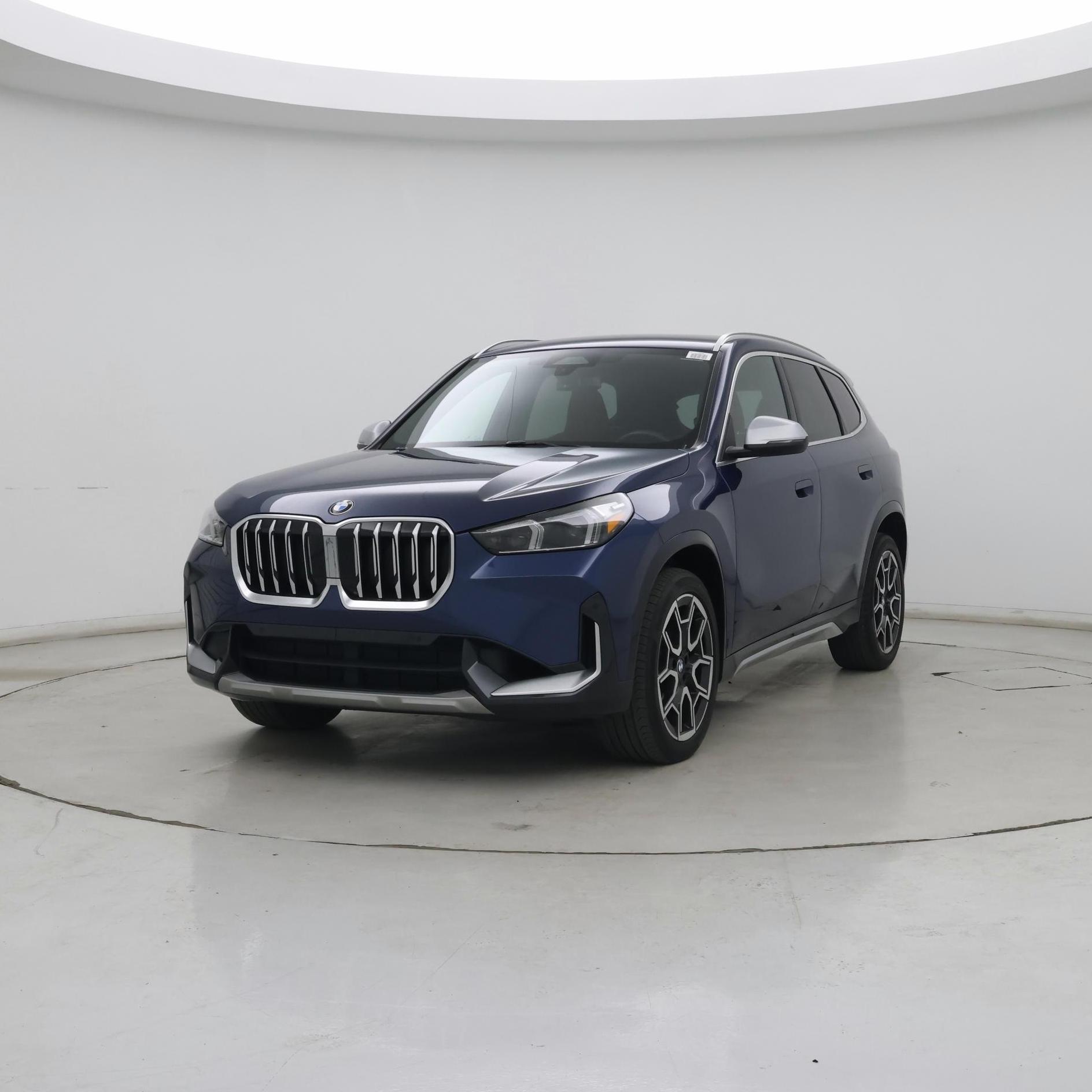 Thumbnail: 2023 BMW X1 - 4
