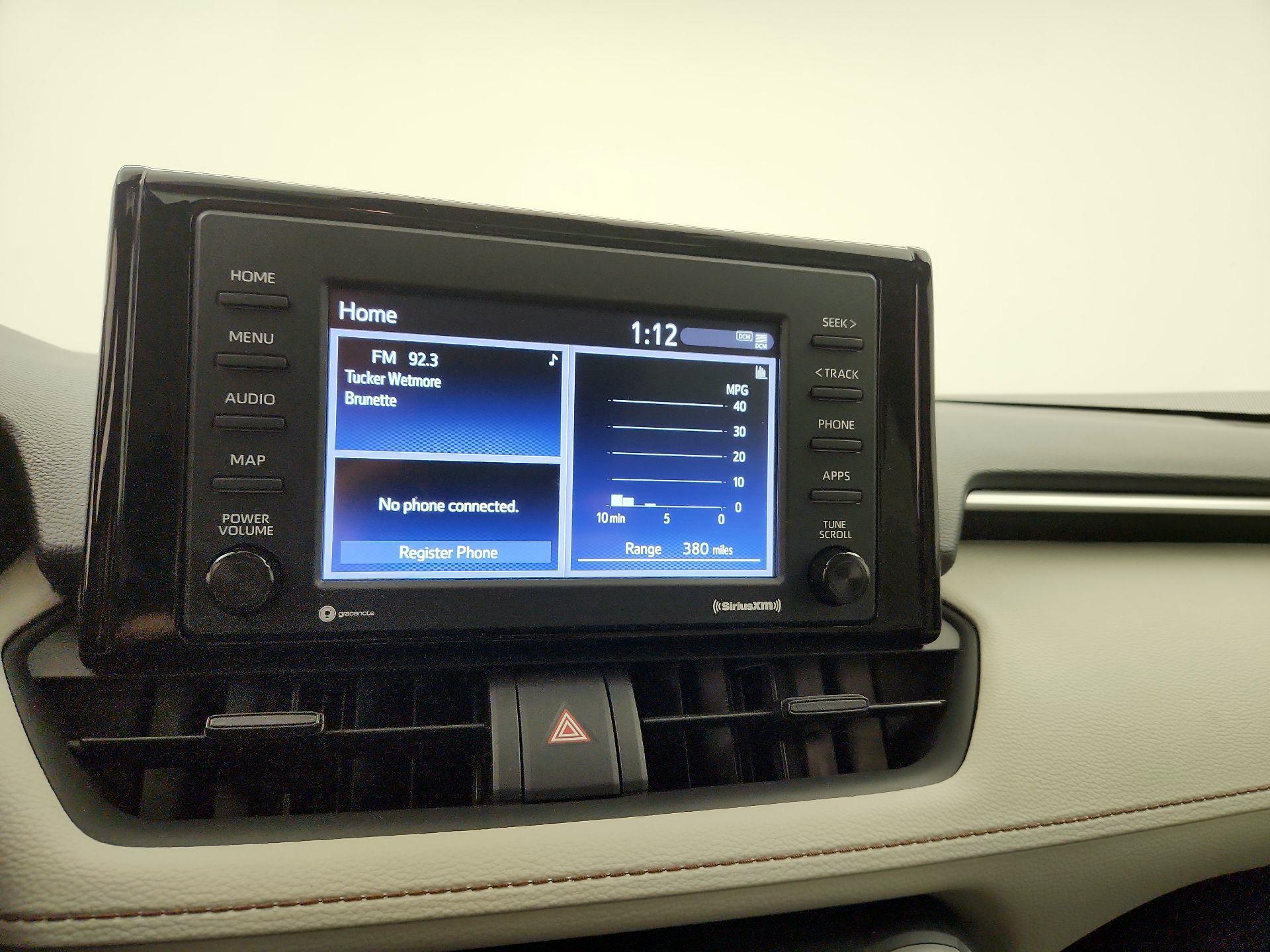 Thumbnail: 2021 Toyota RAV4 - 15