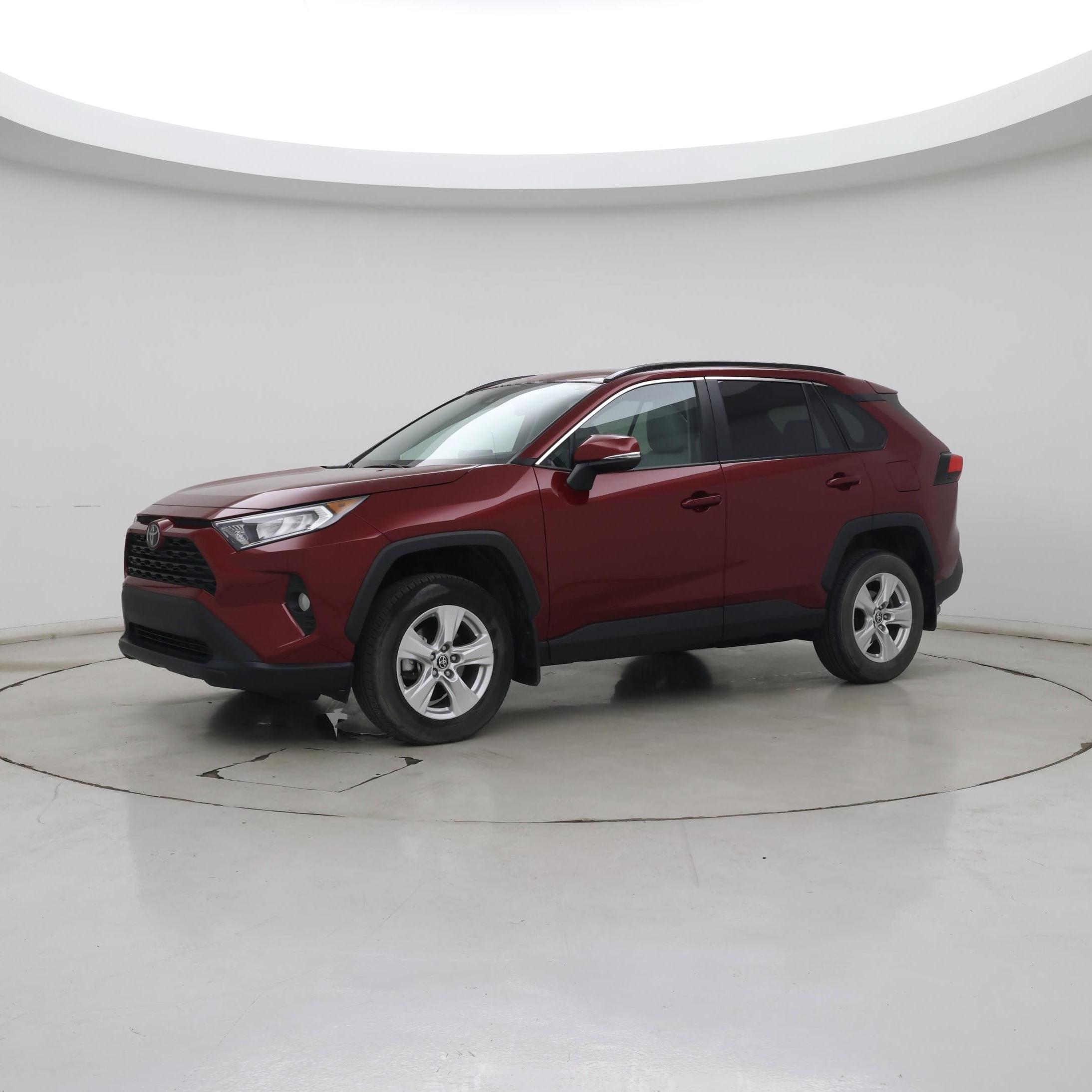 Thumbnail: 2021 Toyota RAV4 - 4
