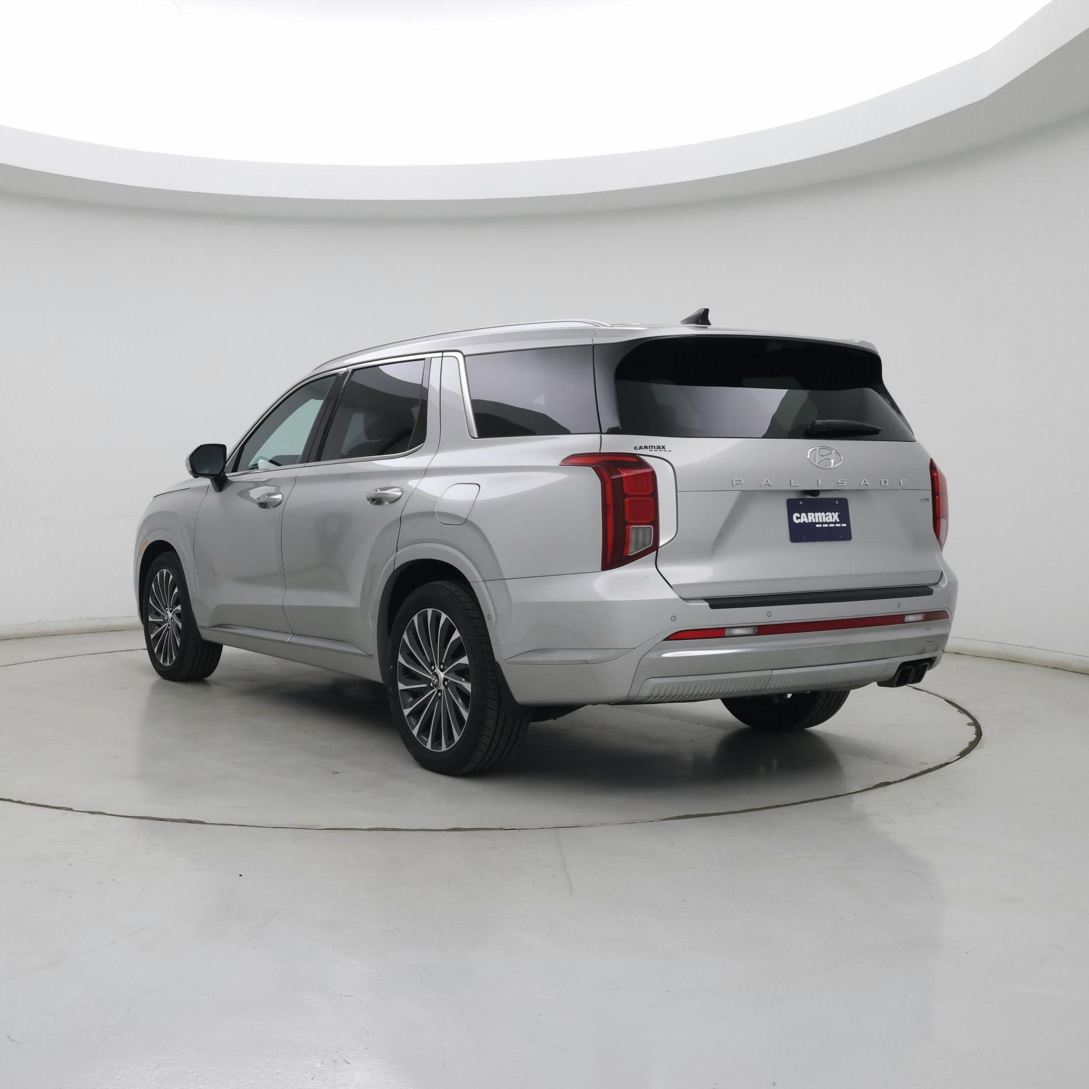 Thumbnail: 2023 Hyundai Palisade - 2