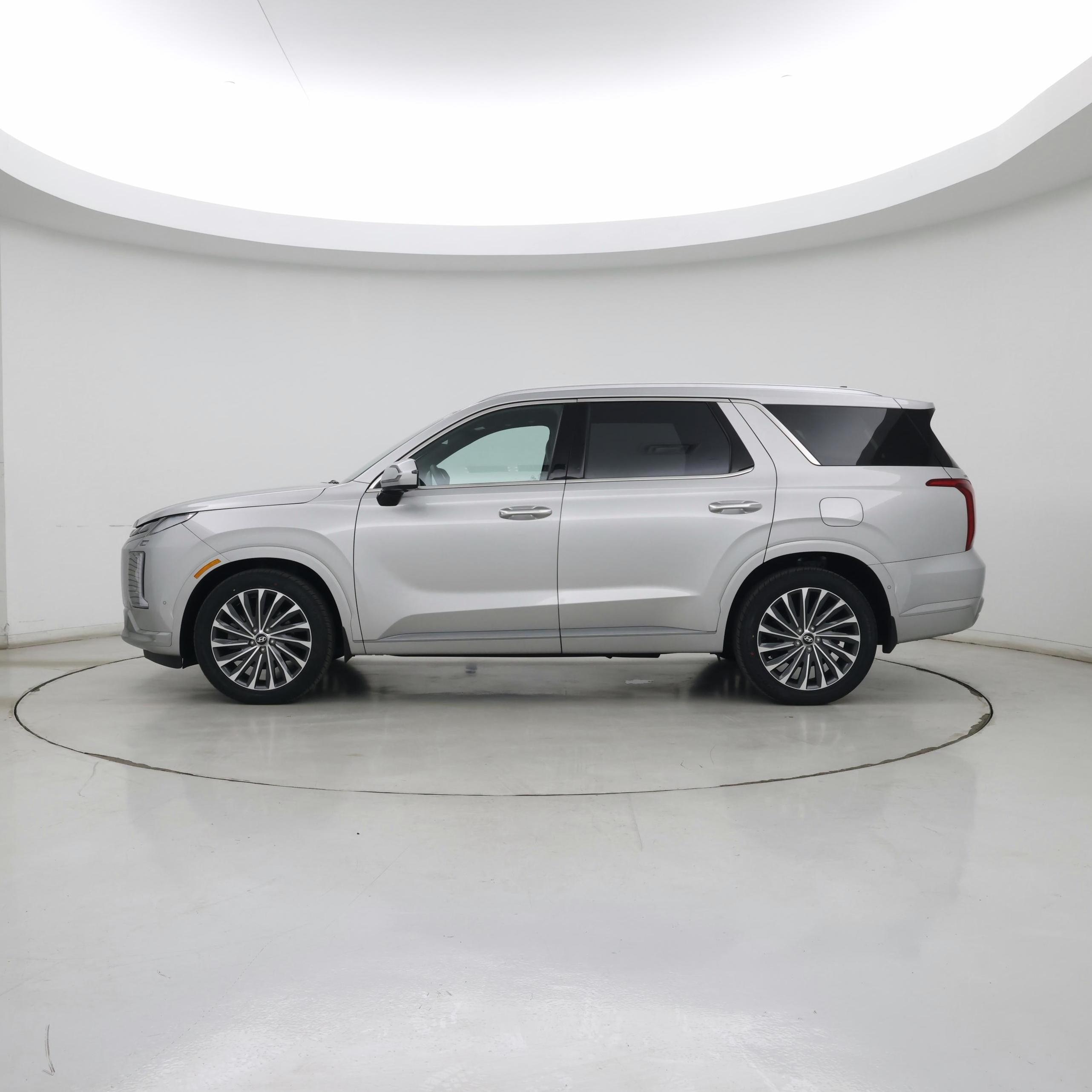 Thumbnail: 2023 Hyundai Palisade - 3