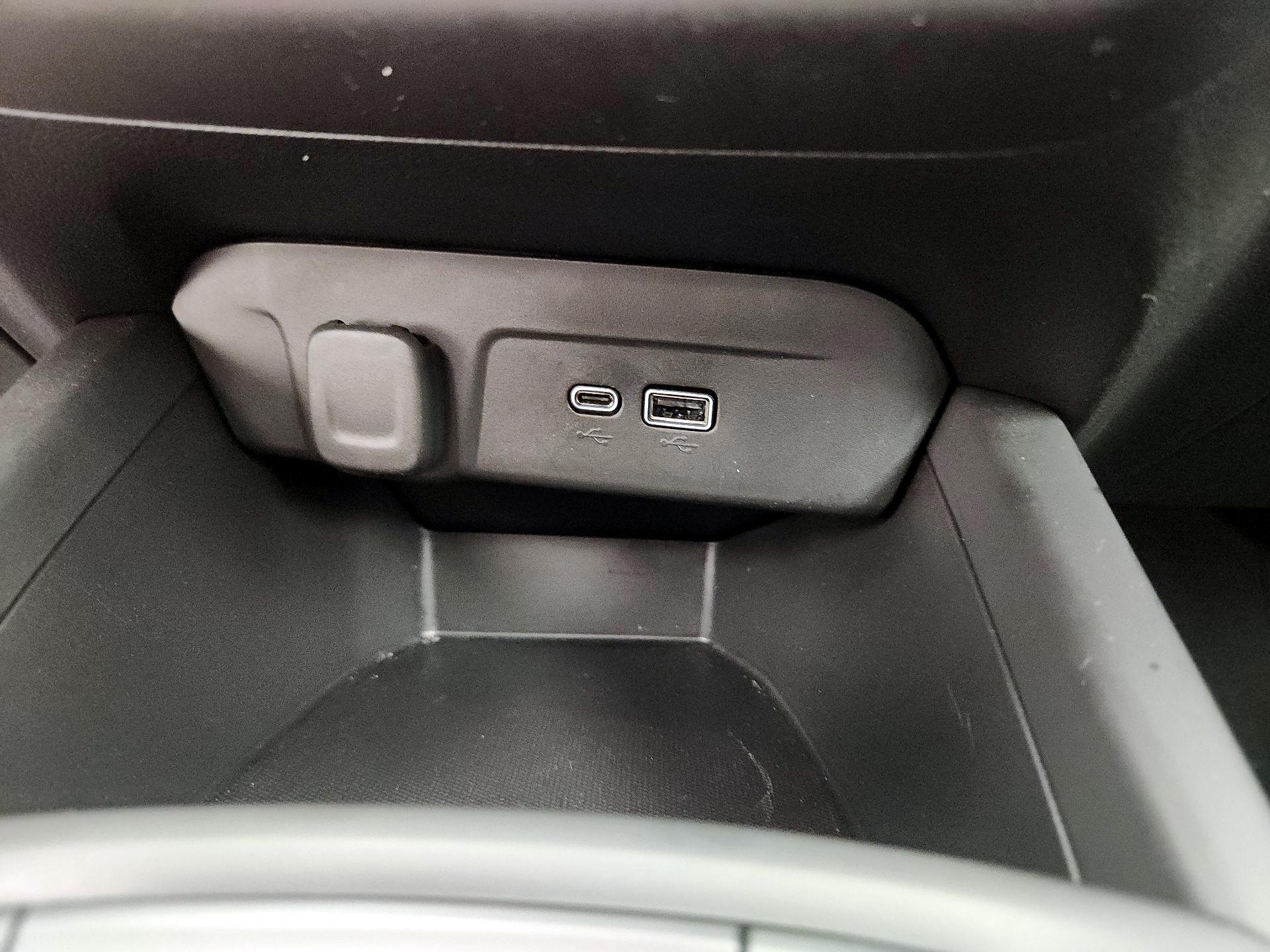 Thumbnail: 2025 Chevrolet Trax - 18