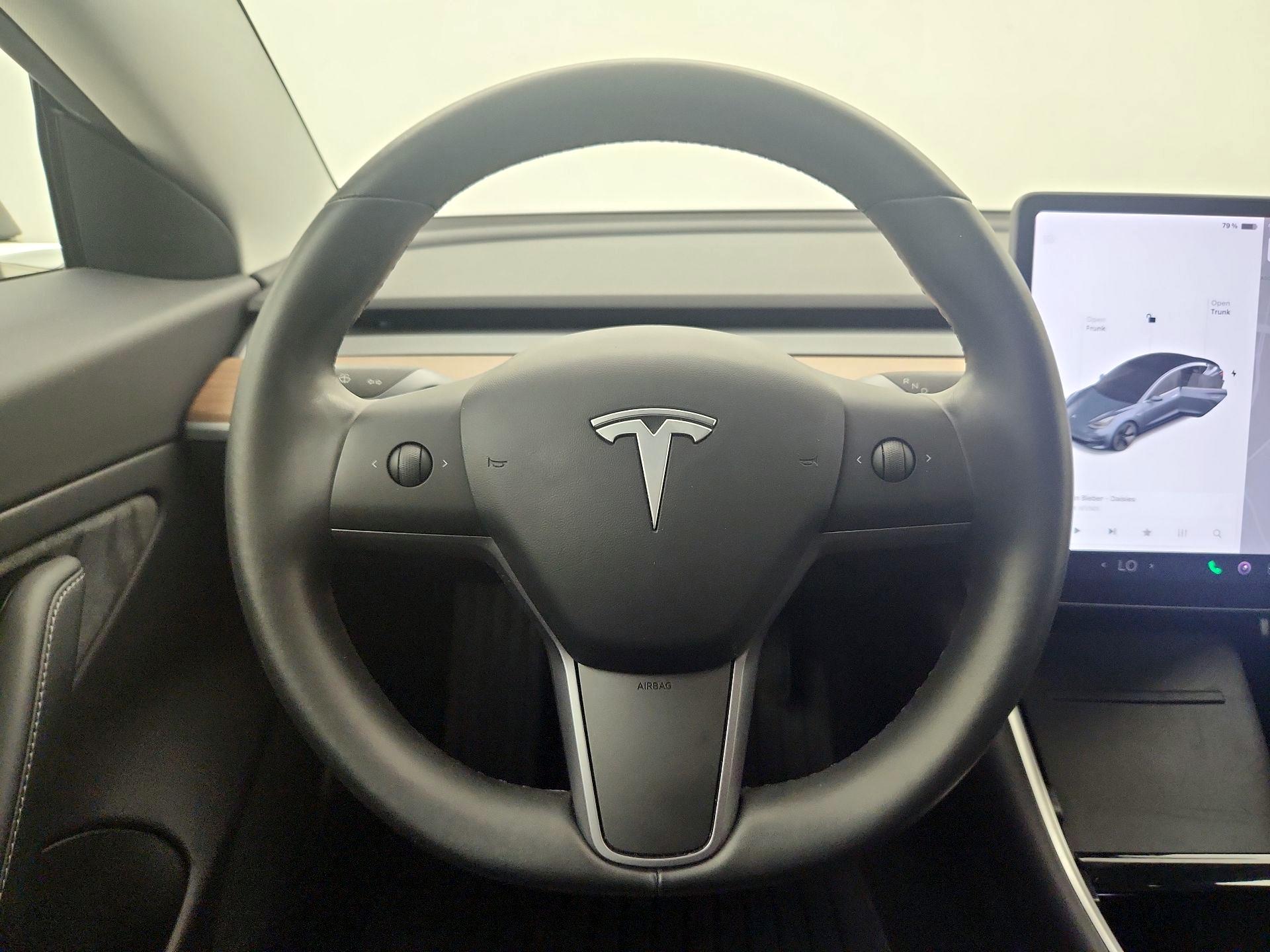 Thumbnail: 2019 Tesla Model 3 - 10