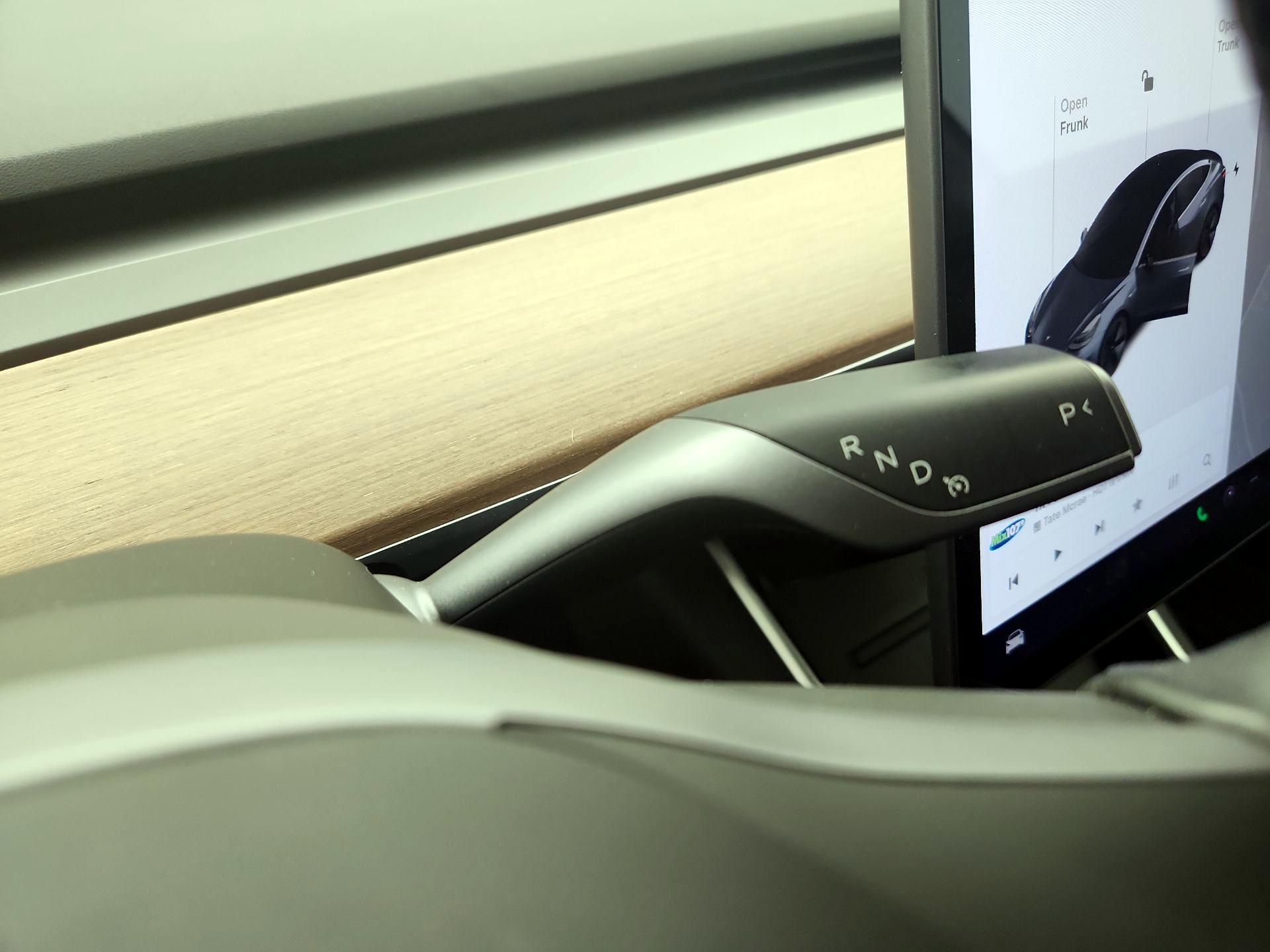 Thumbnail: 2019 Tesla Model 3 - 17