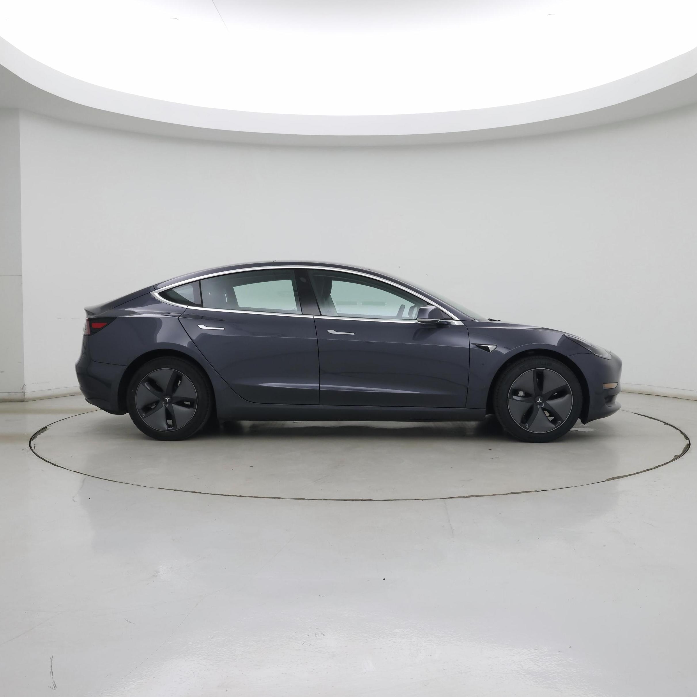 Thumbnail: 2019 Tesla Model 3 - 7