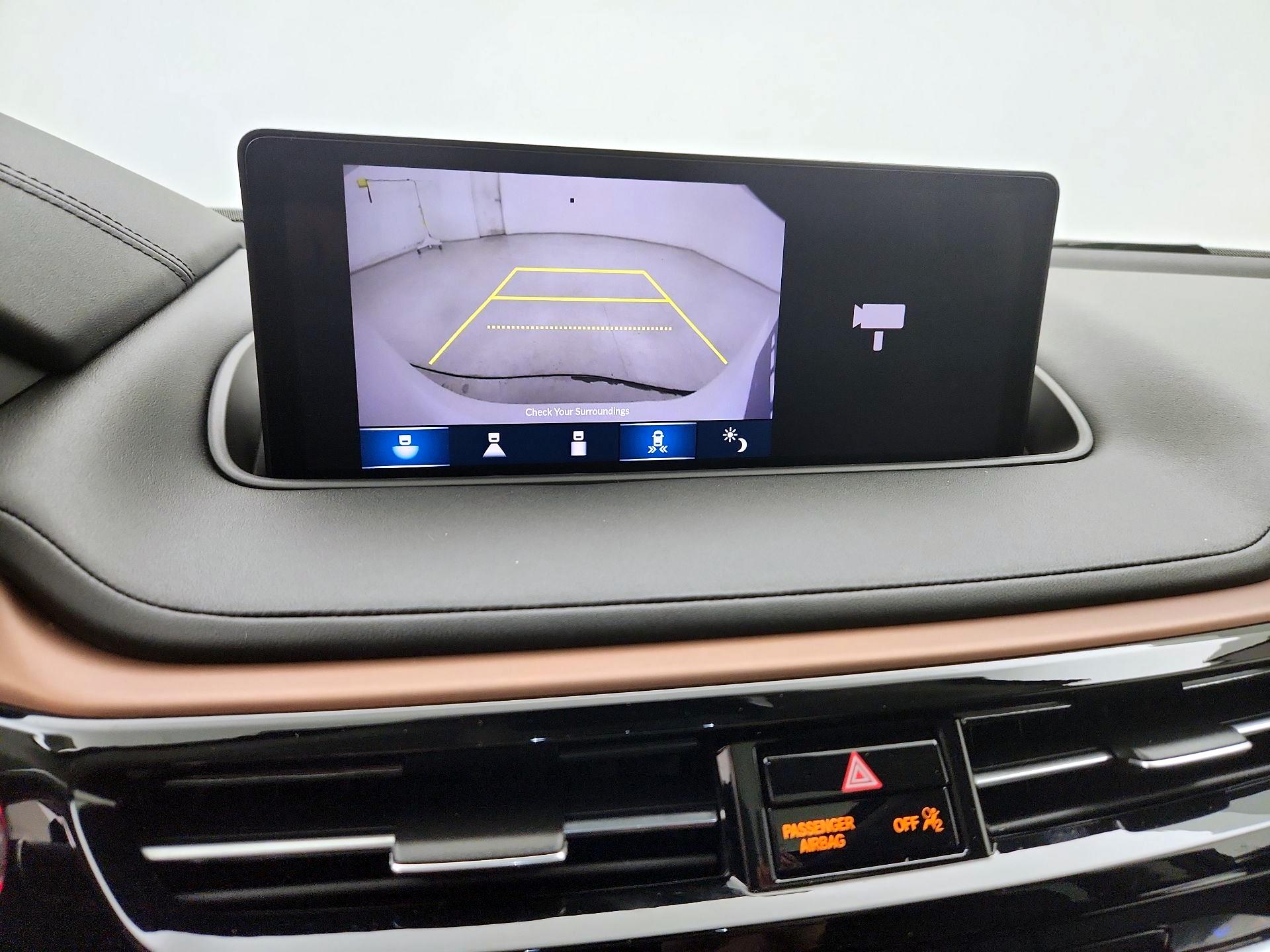 Thumbnail: 2022 Acura MDX - 15