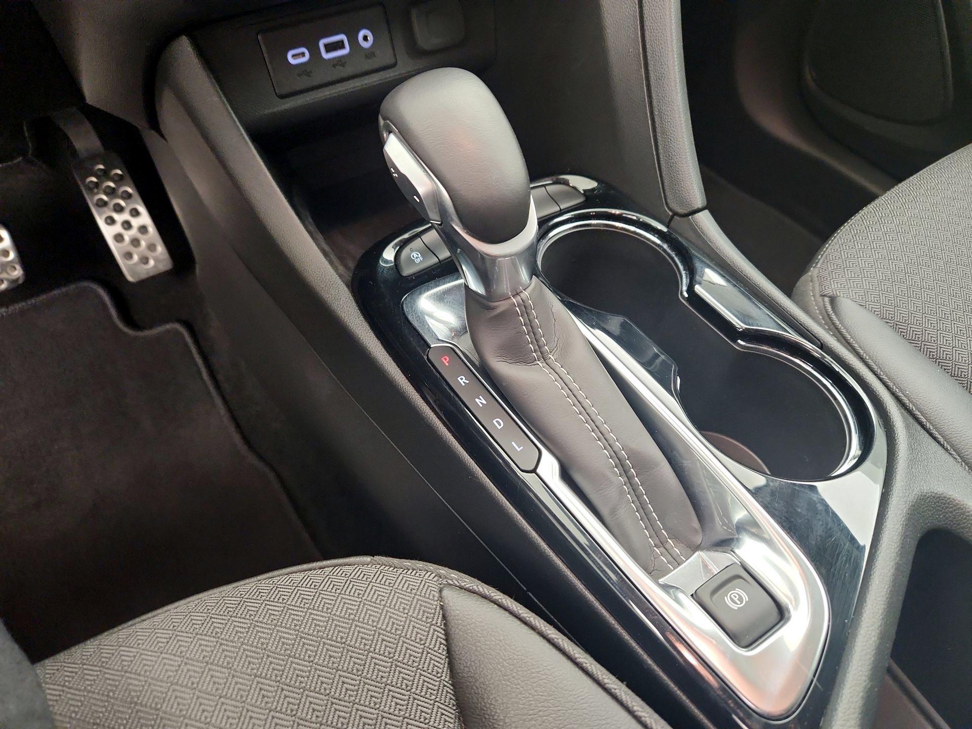 Thumbnail: 2023 Buick Encore GX - 17