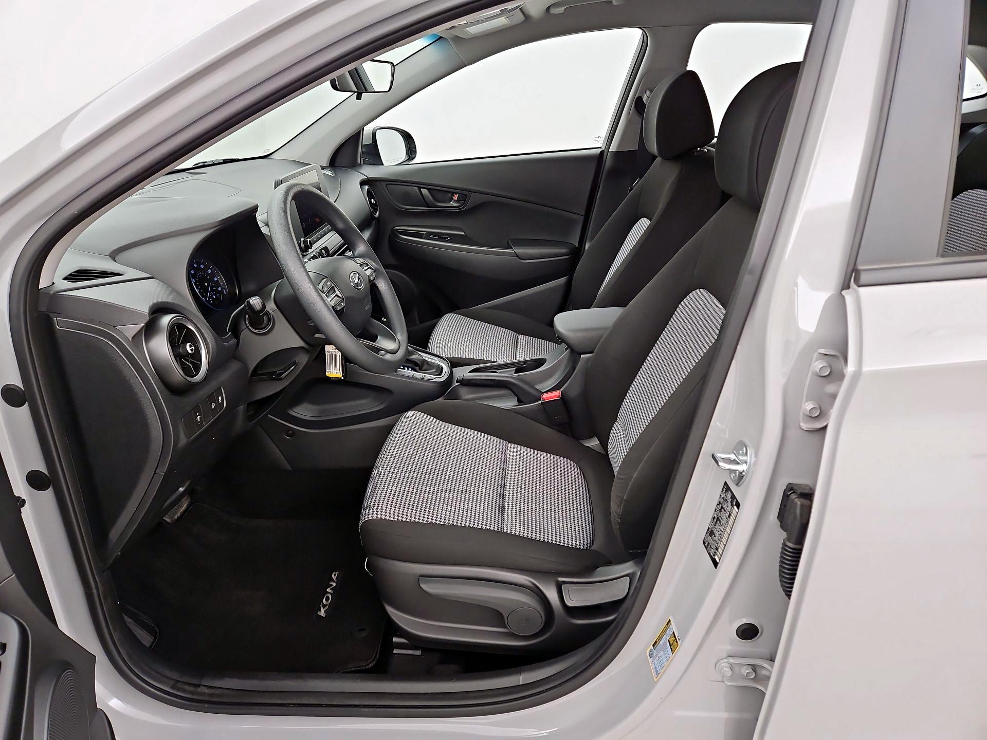 Thumbnail: 2023 Hyundai Kona - 11