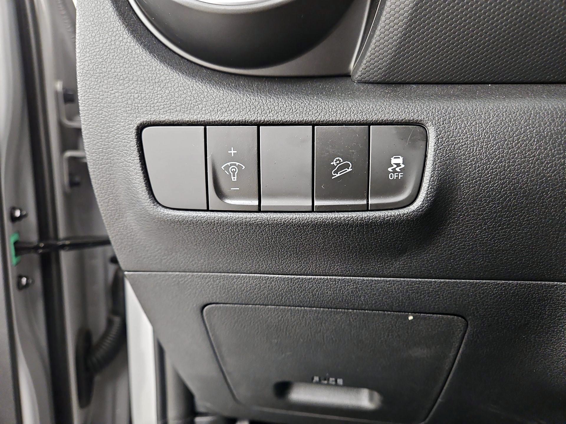 Thumbnail: 2023 Hyundai Kona - 13